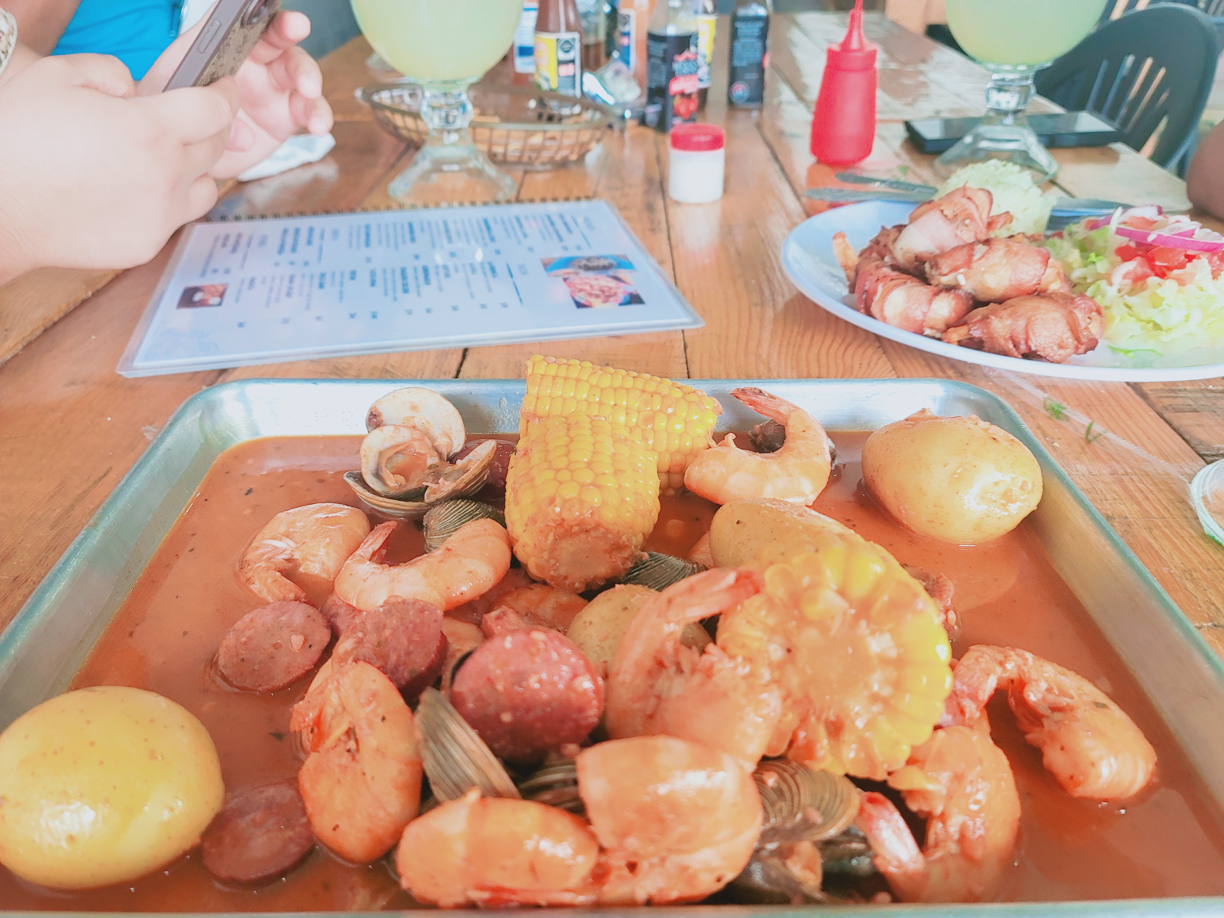 LOS PLEBES MARISQUERIA TRC image 6