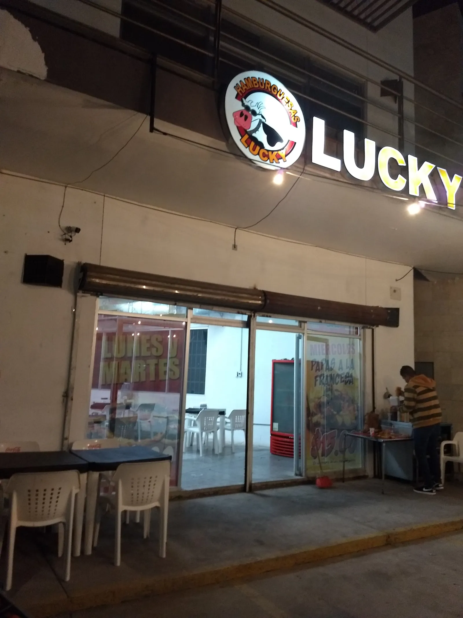 Hamburguesas Lucky image 4