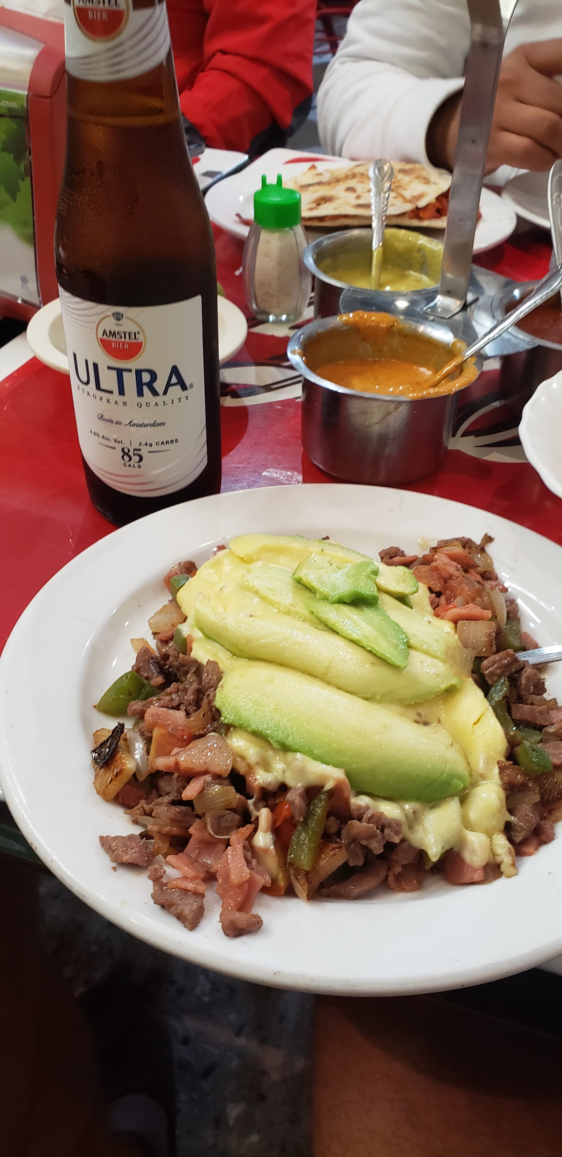 Encomenderos image 9