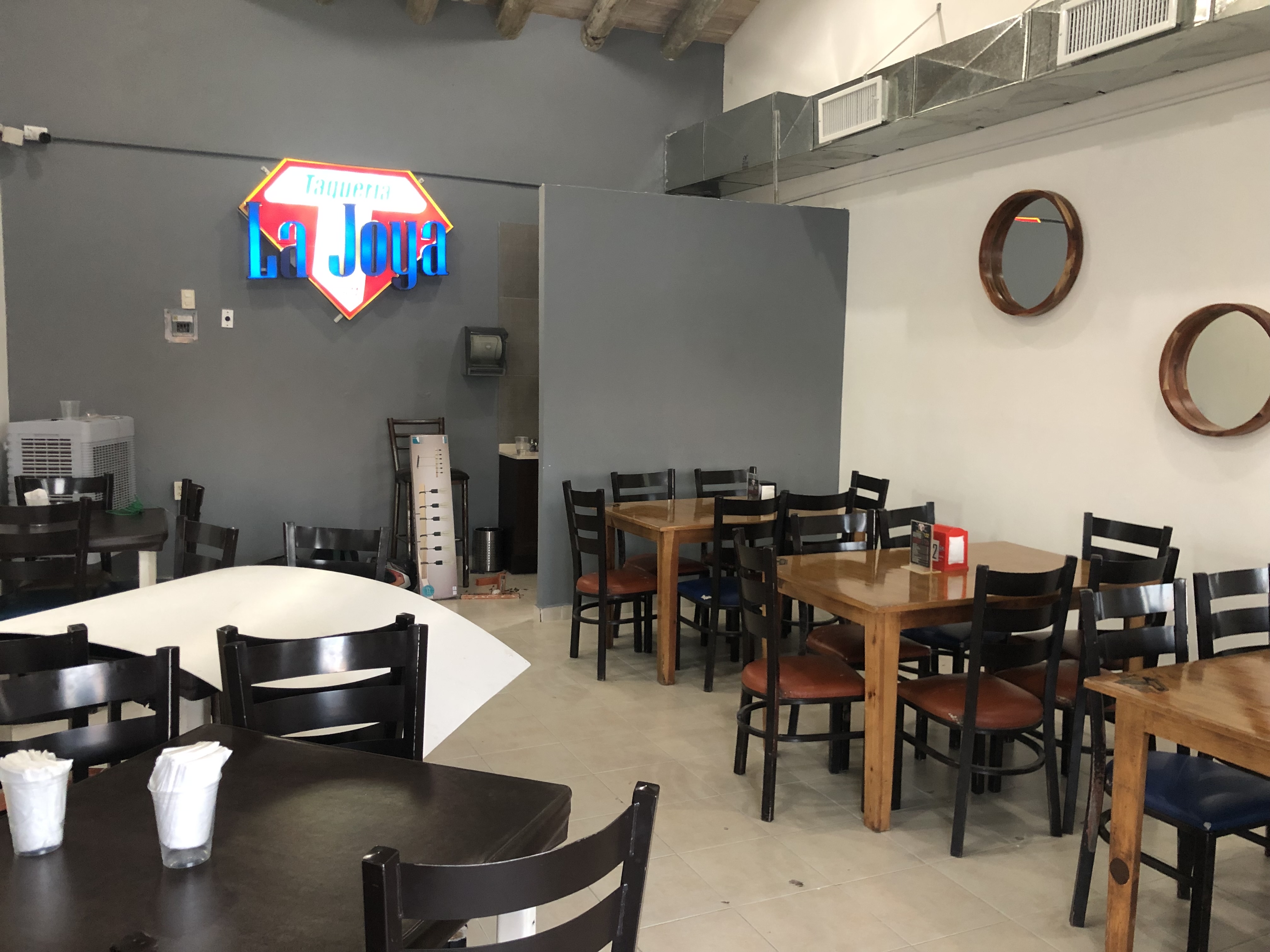 Taqueria la joya image 5