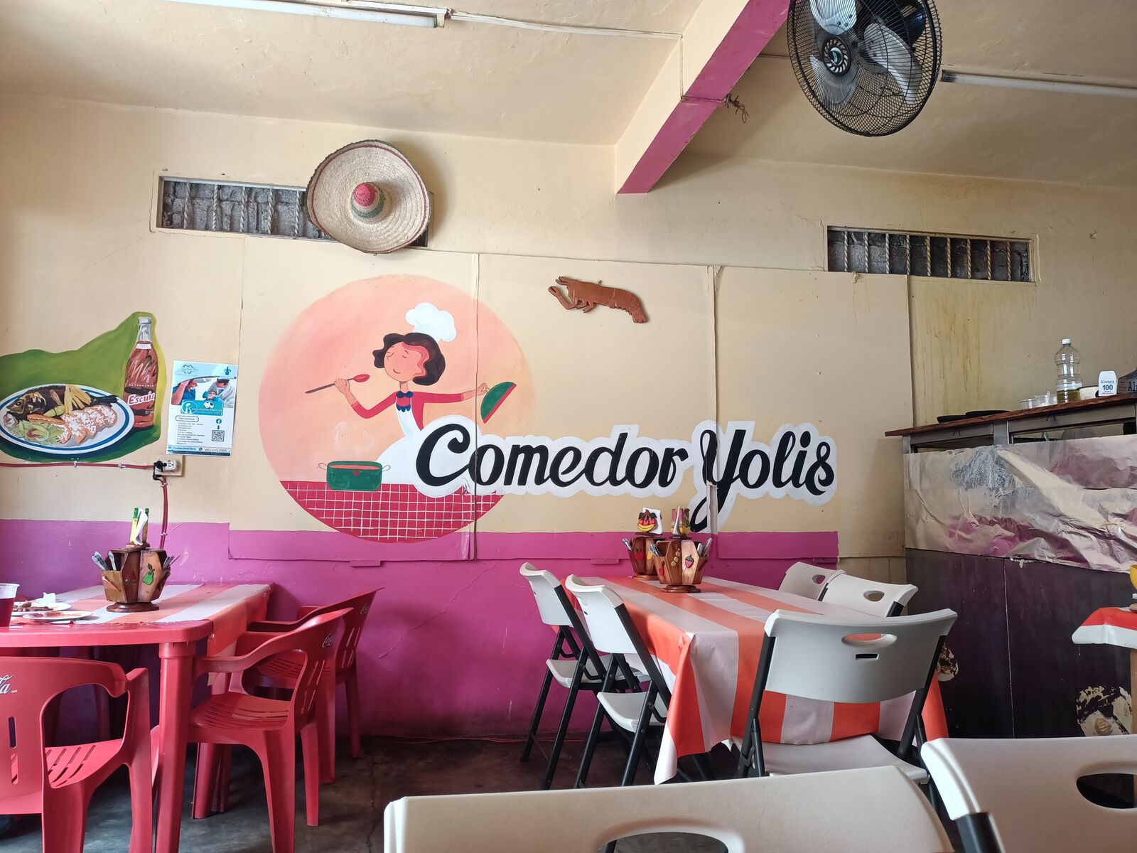 Comedor YOLIS image 2