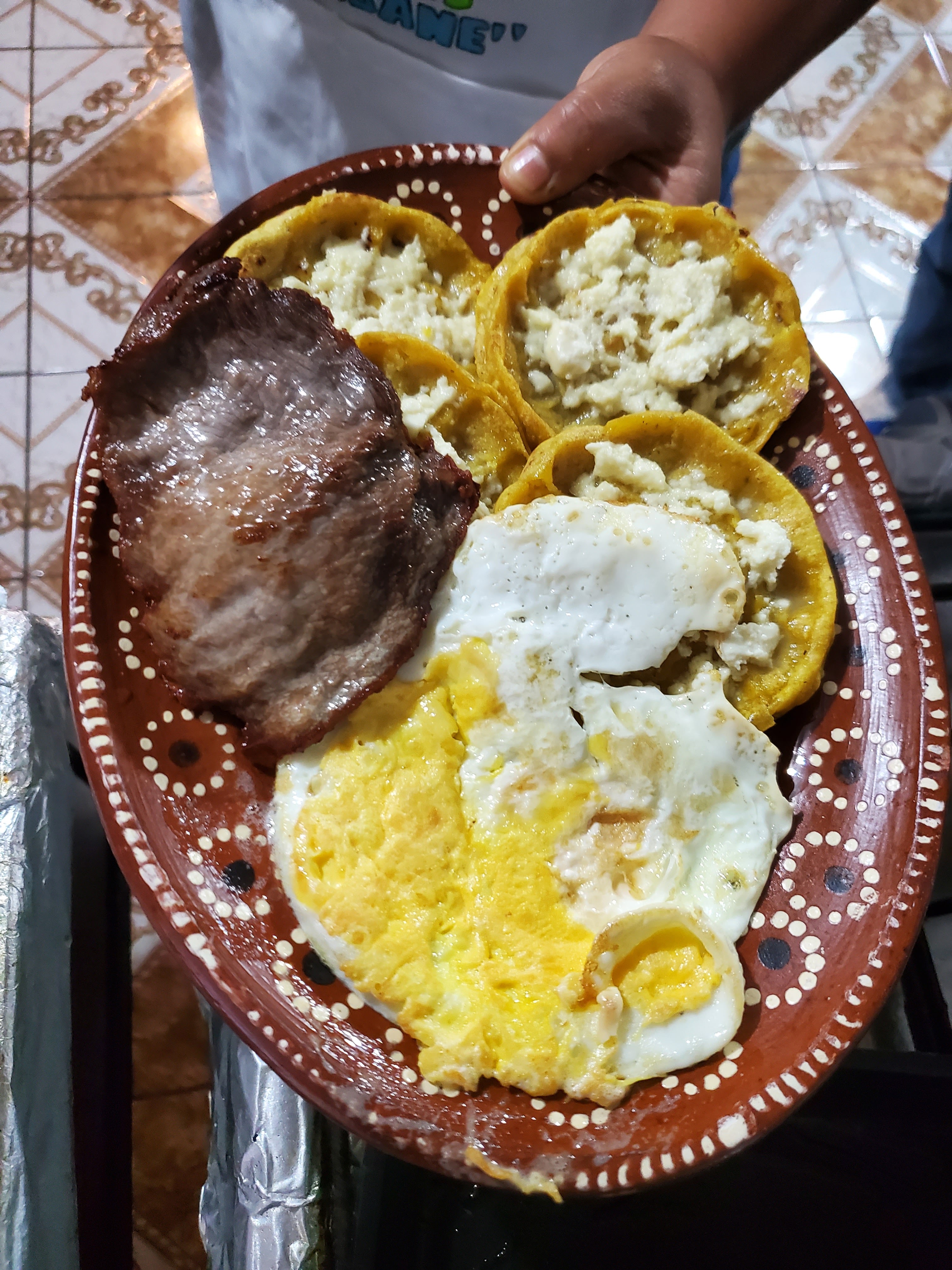 Antojitos "Mamá quina" image 2