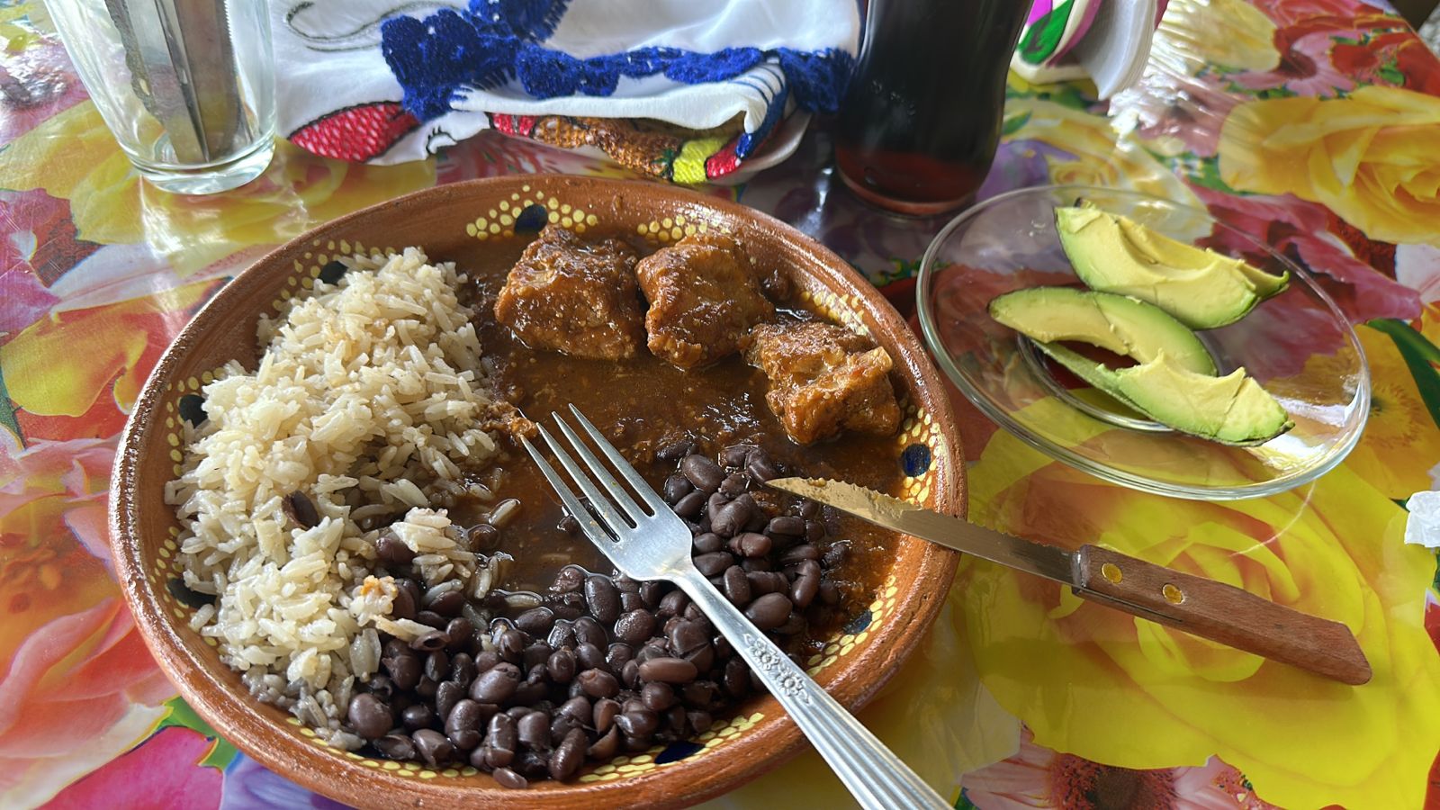 Antojitos "Mamá quina" image 5