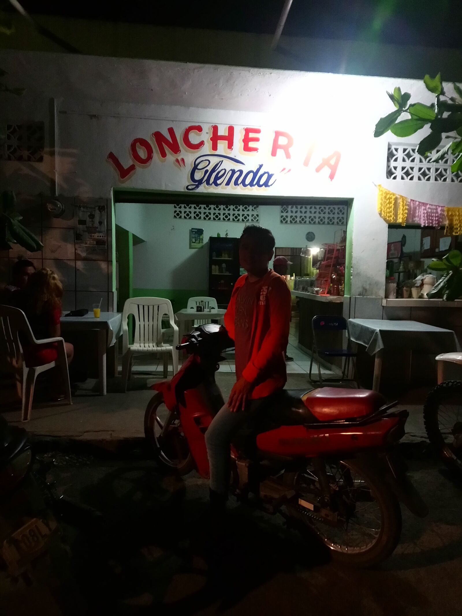 Loncheria Glenda image 2