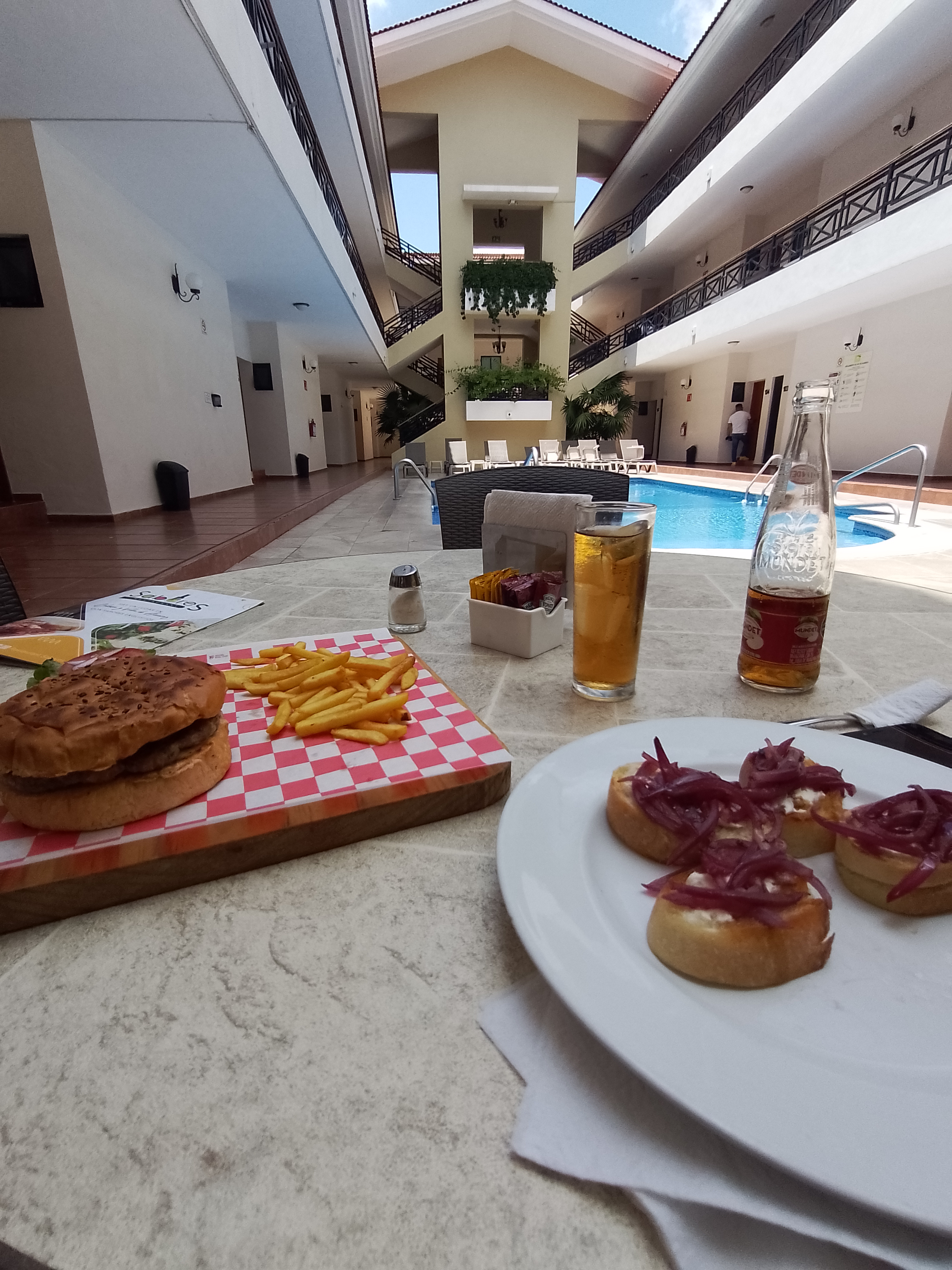 Sabores Restaurante image 2