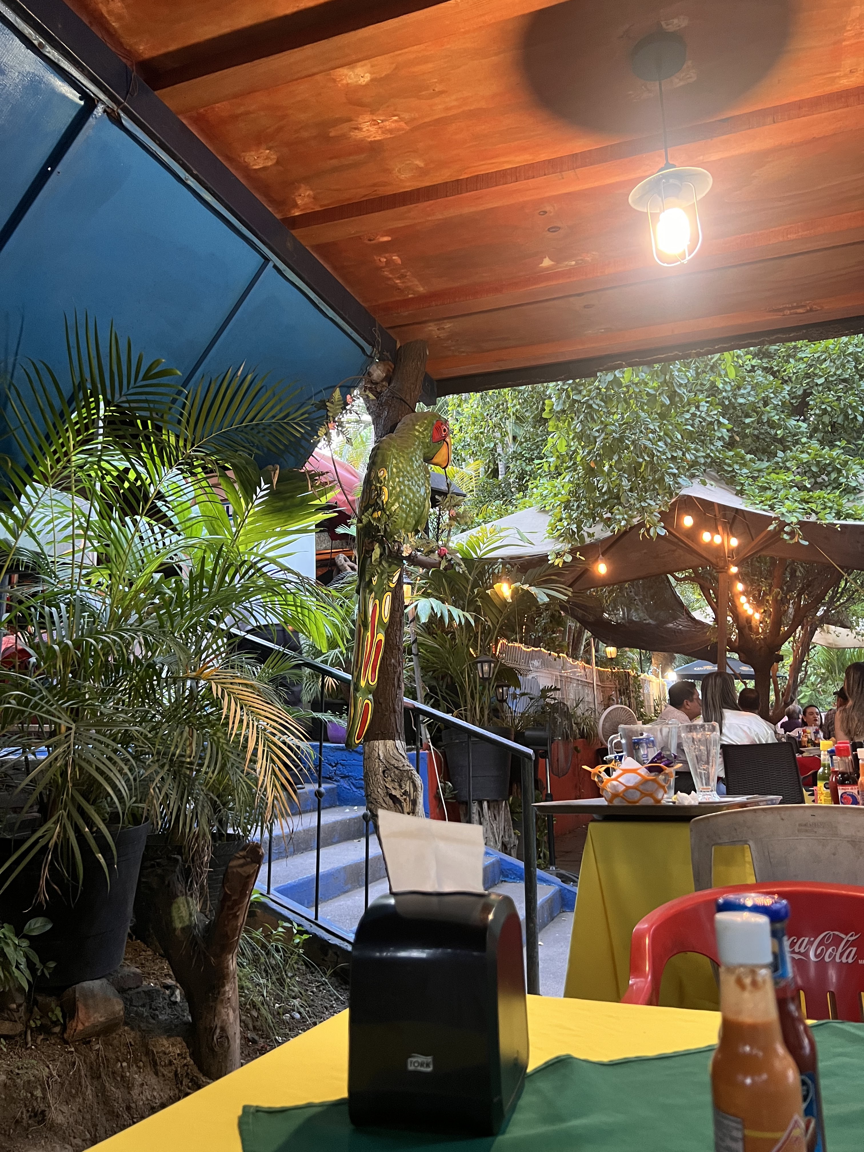 El Atracadero Restaurant image 4