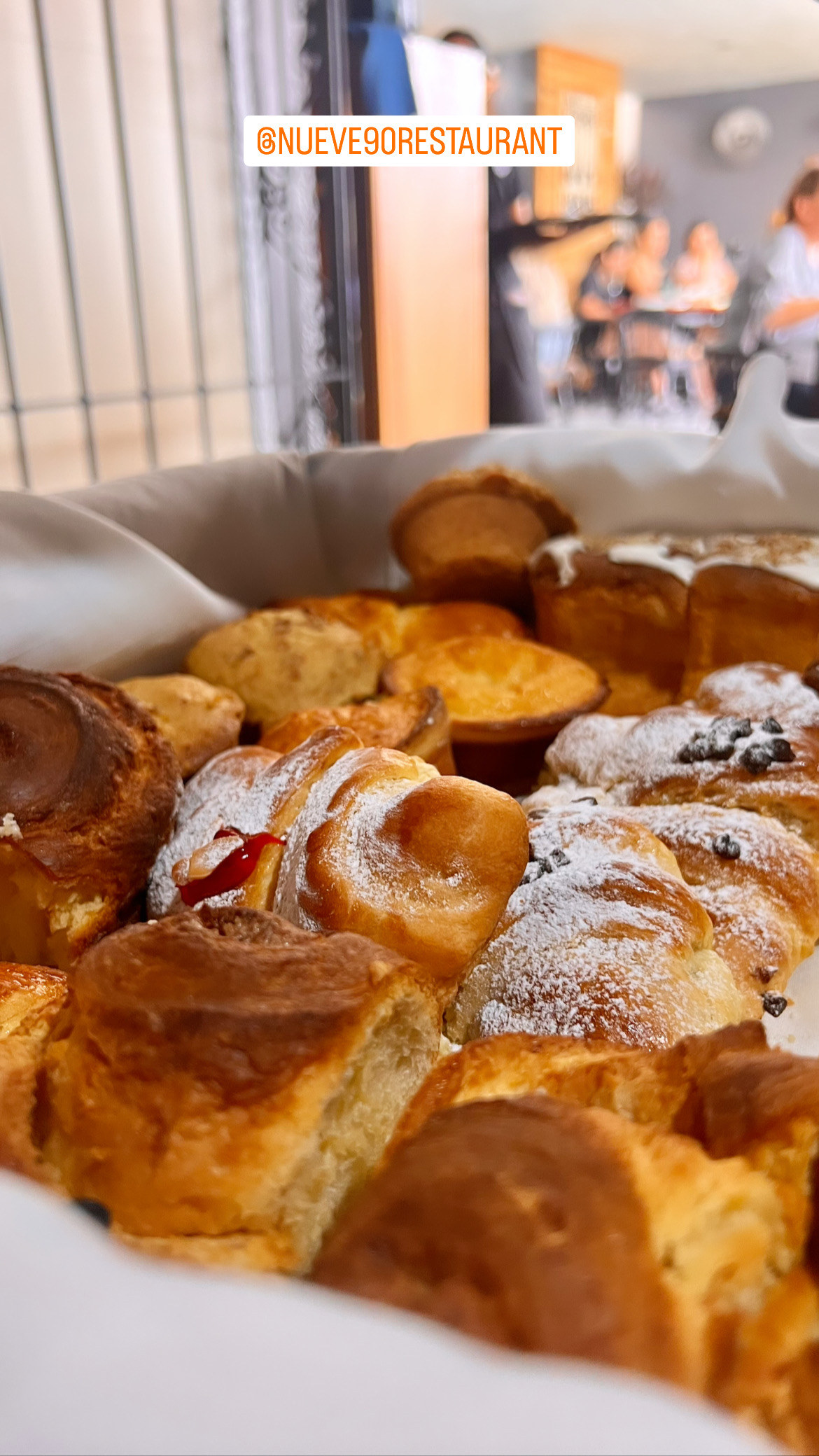 Nueve90 Restaurant image 2