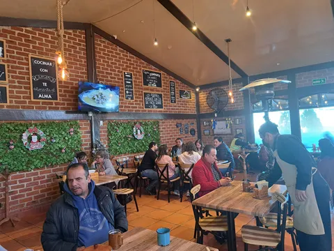 LA CABAÑA DEL BORREGO - Restaurante image 4