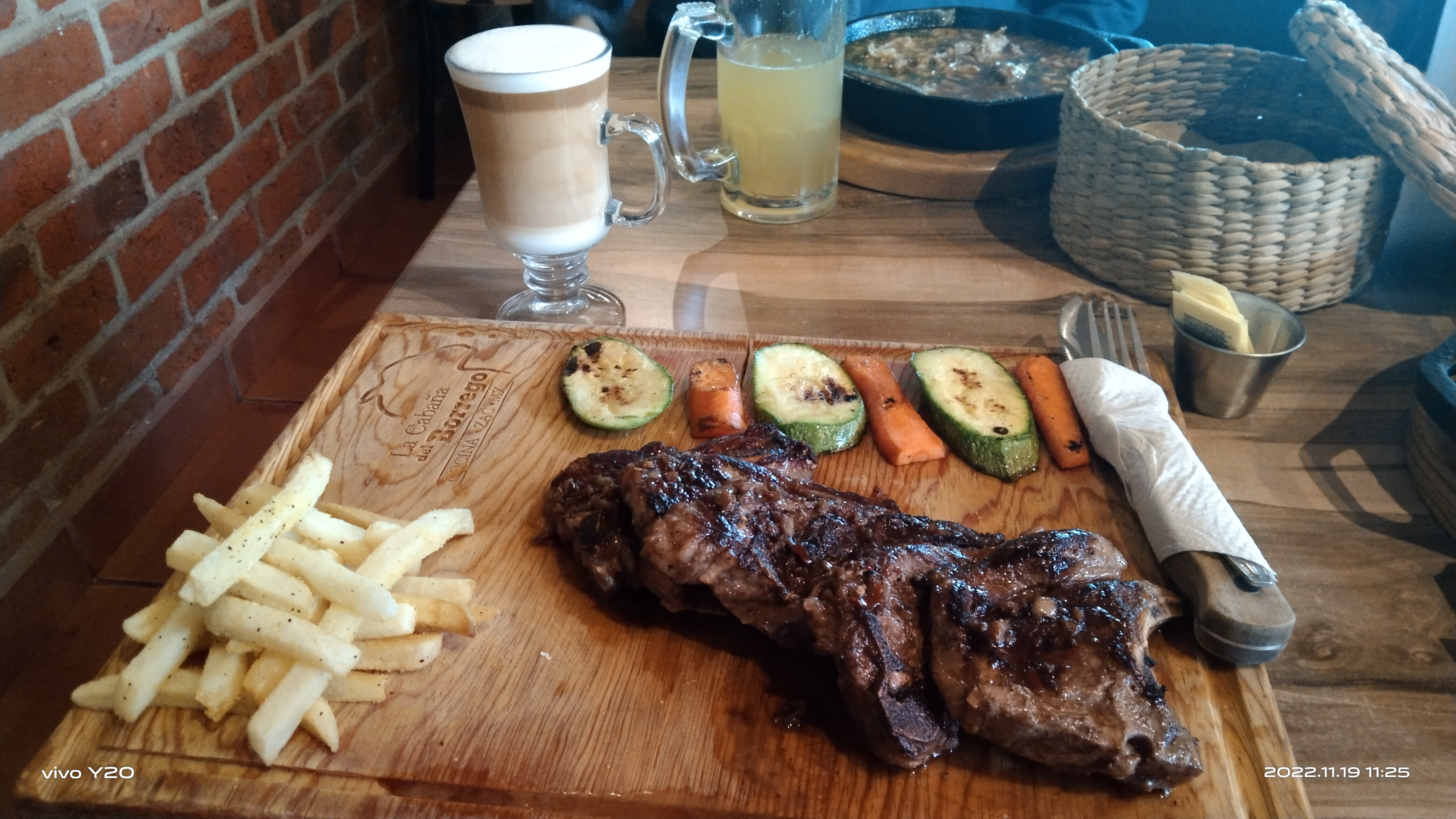 LA CABAÑA DEL BORREGO - Restaurante image 6