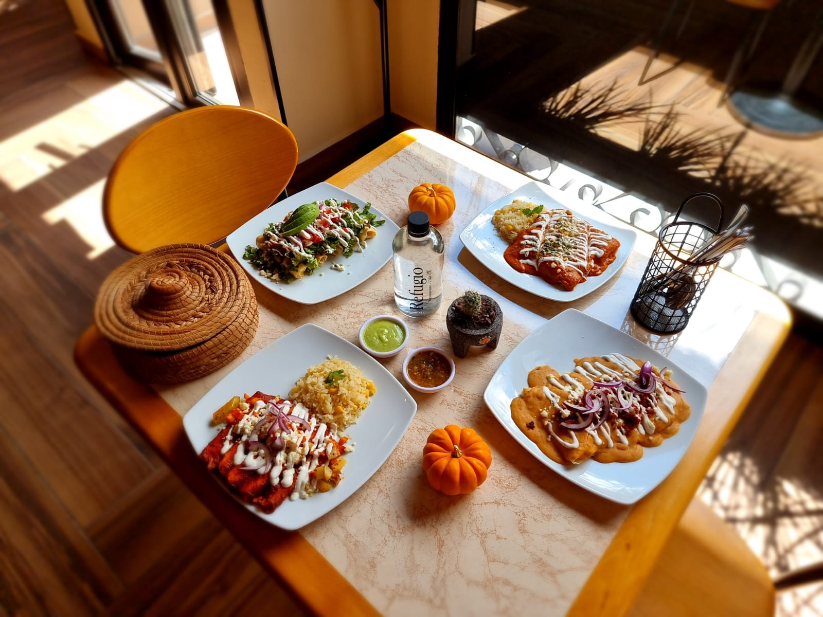 Refugio Restaurante - Café image 5