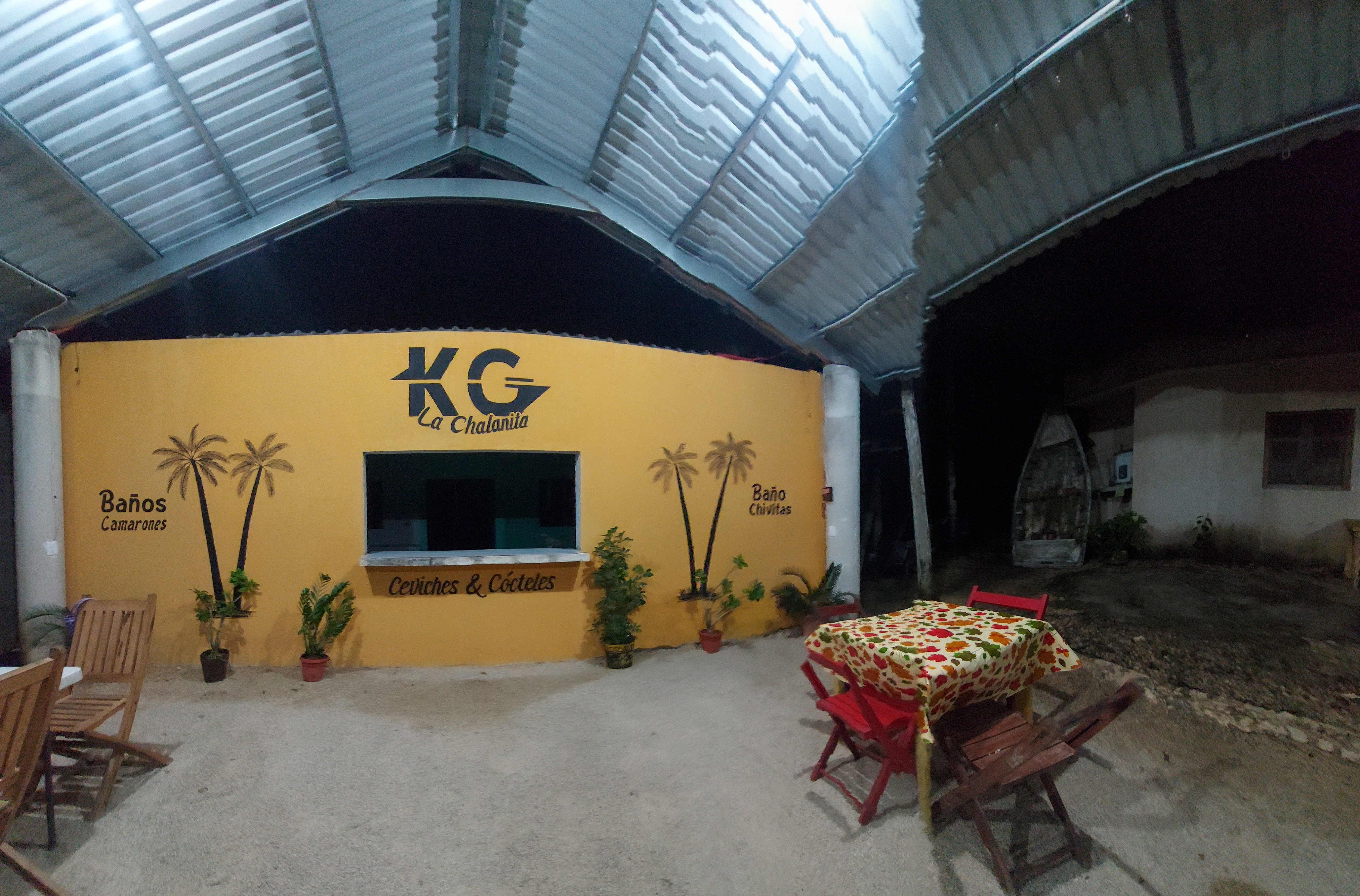 Restaurante de mariscos "La Chalanita" image 1