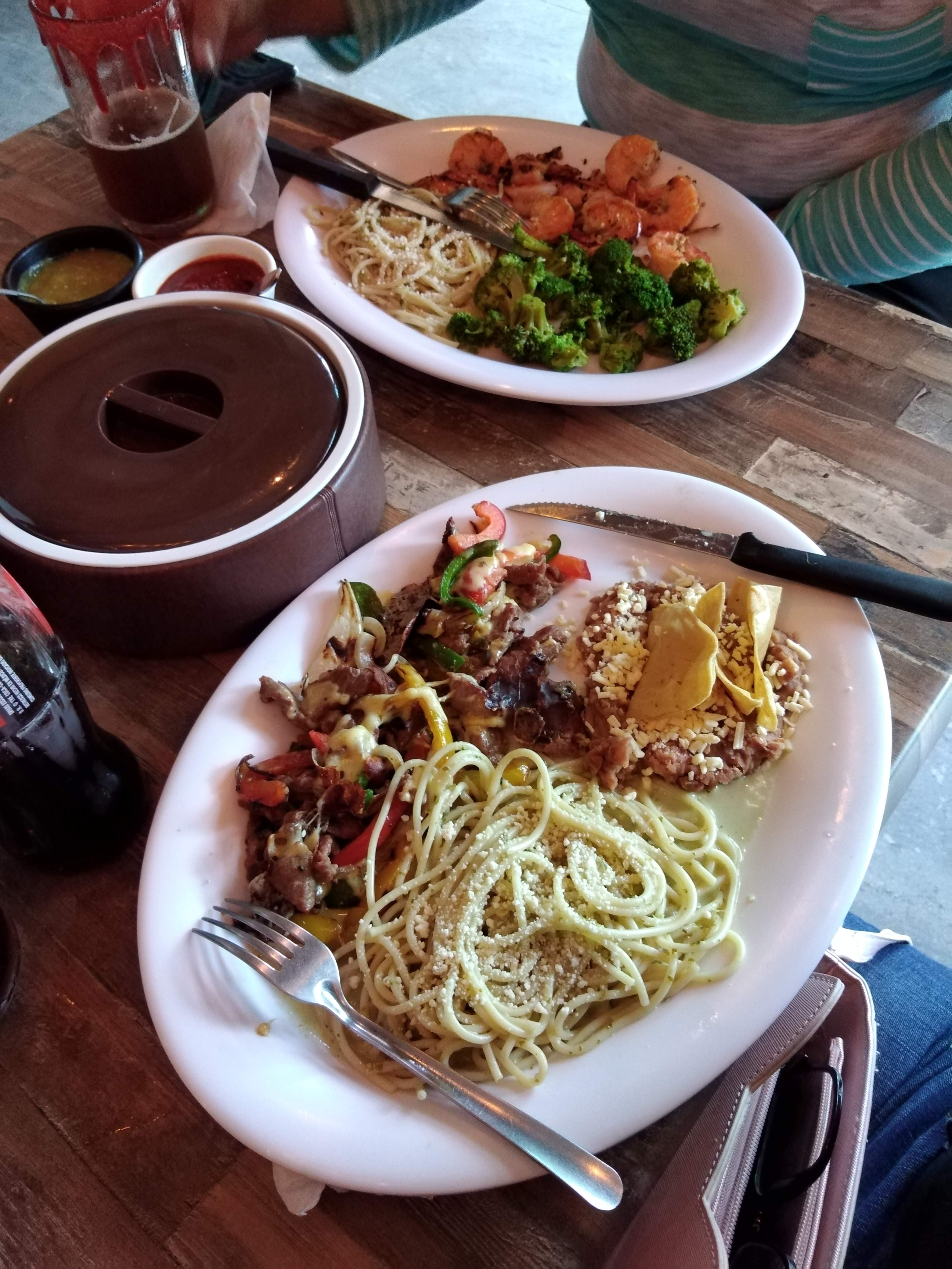 La Cosa Qro Restaurant. image 6