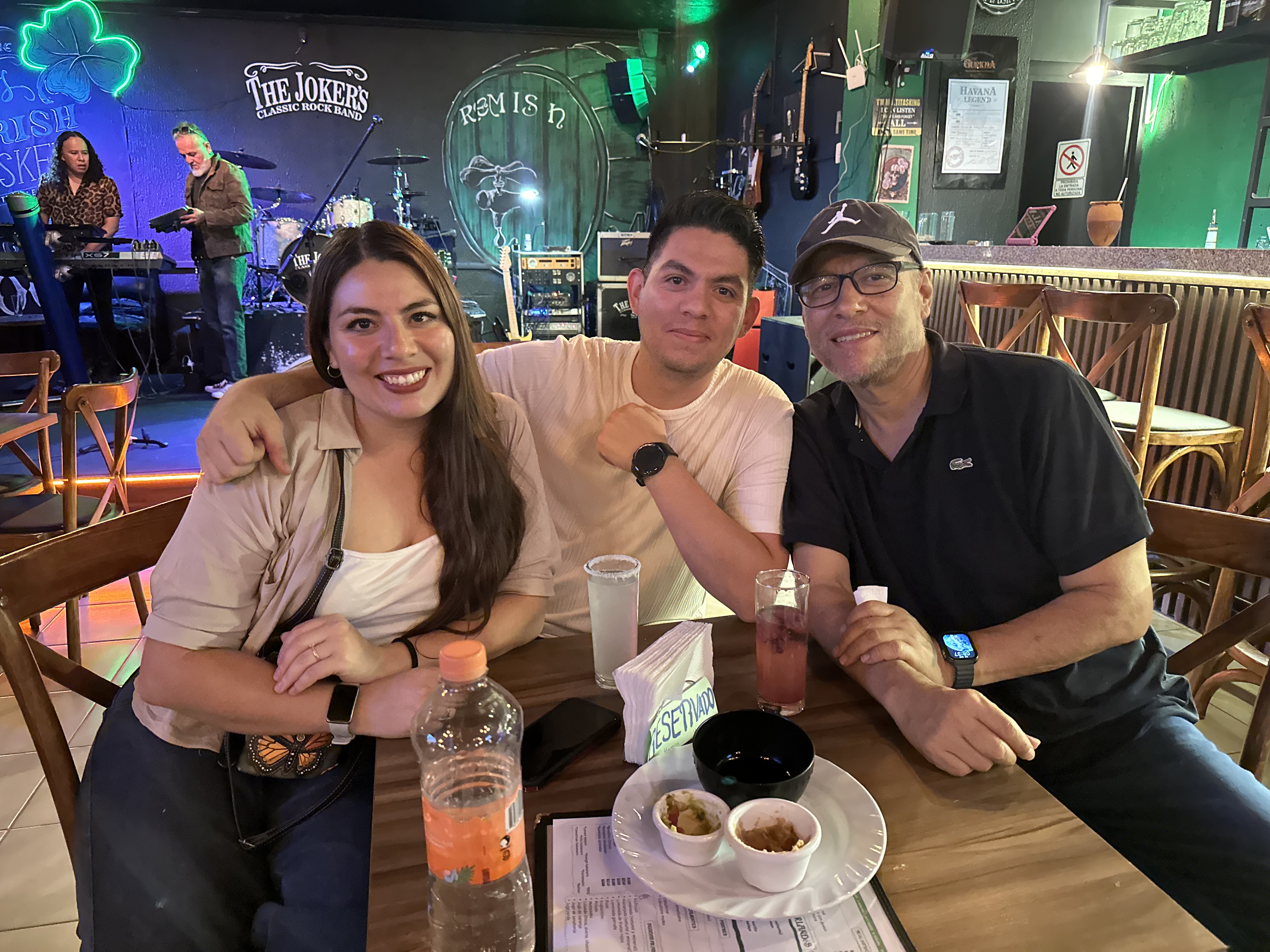 Remish restaurant & irish pub image 3