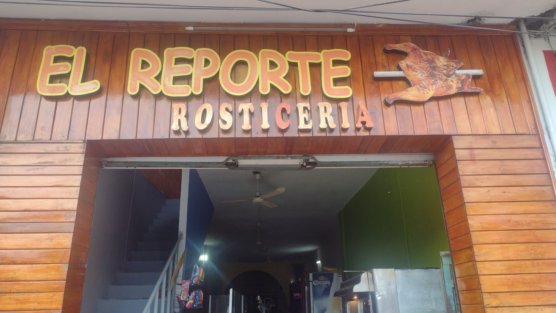 Rosty Bar ' El Reporte " image 4