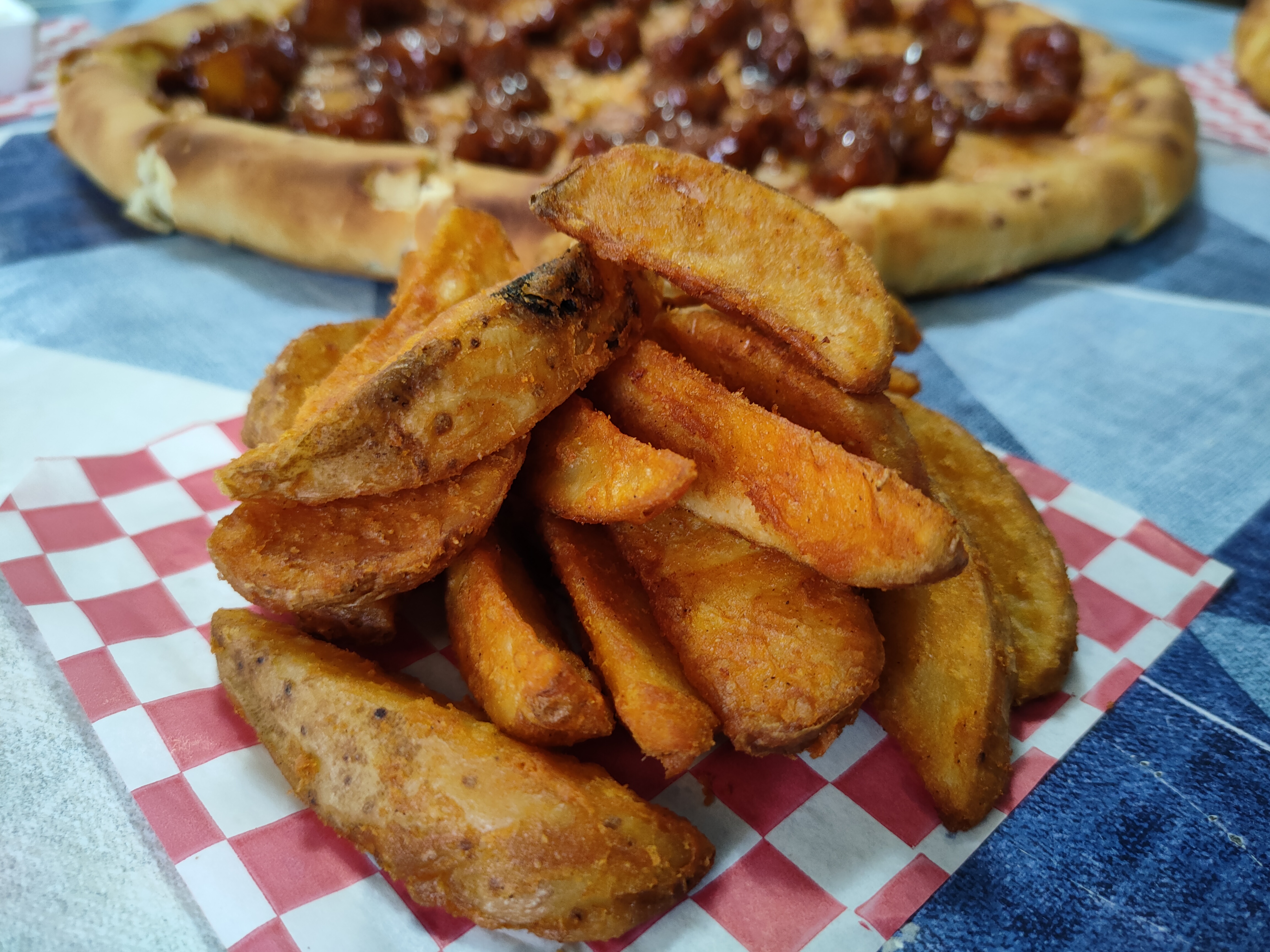 Giannela pizza con amore image 4