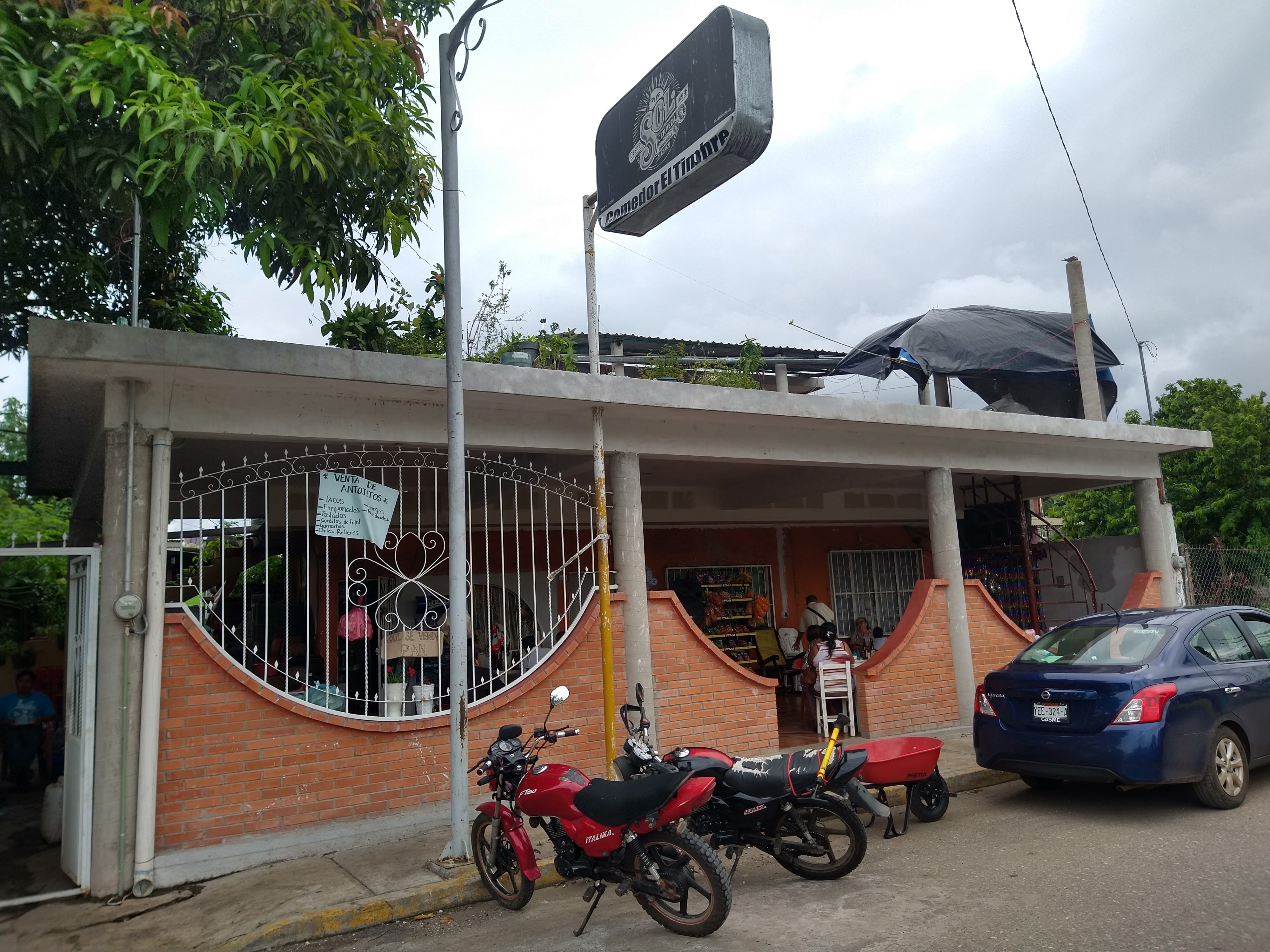 Comedor El Timbre image 9