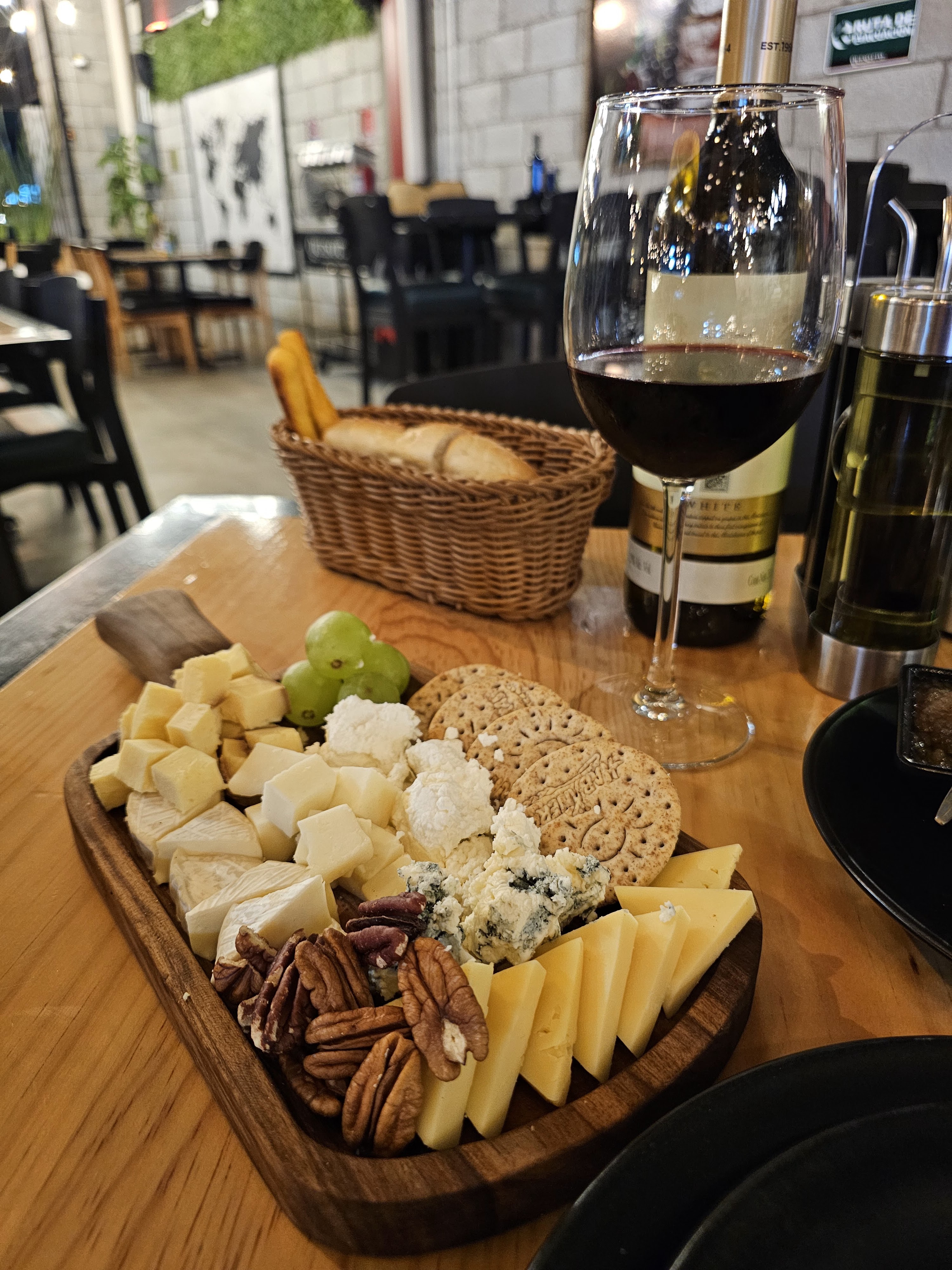 QUESOTTO Restaurante image 3