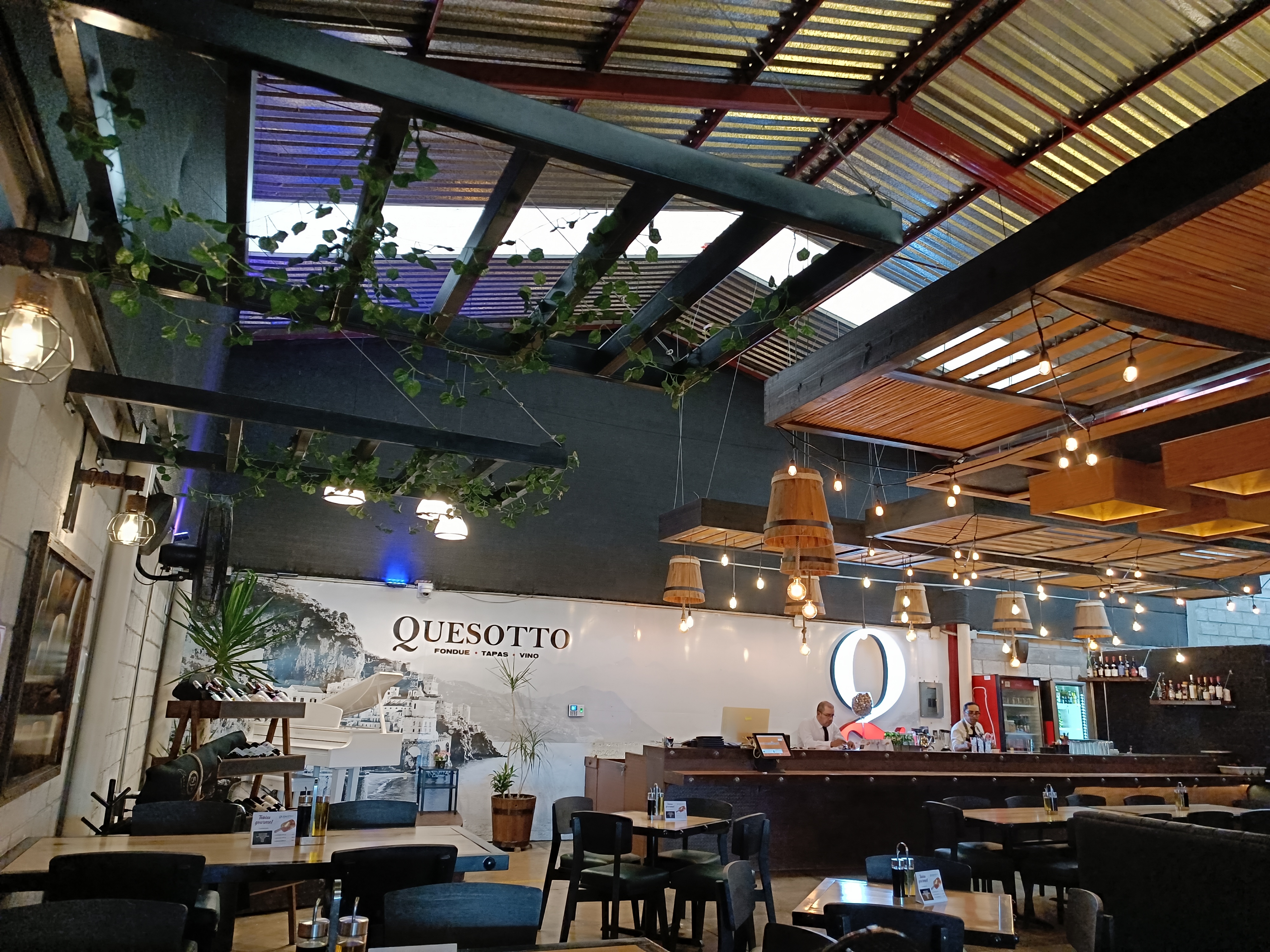 QUESOTTO Restaurante image 9