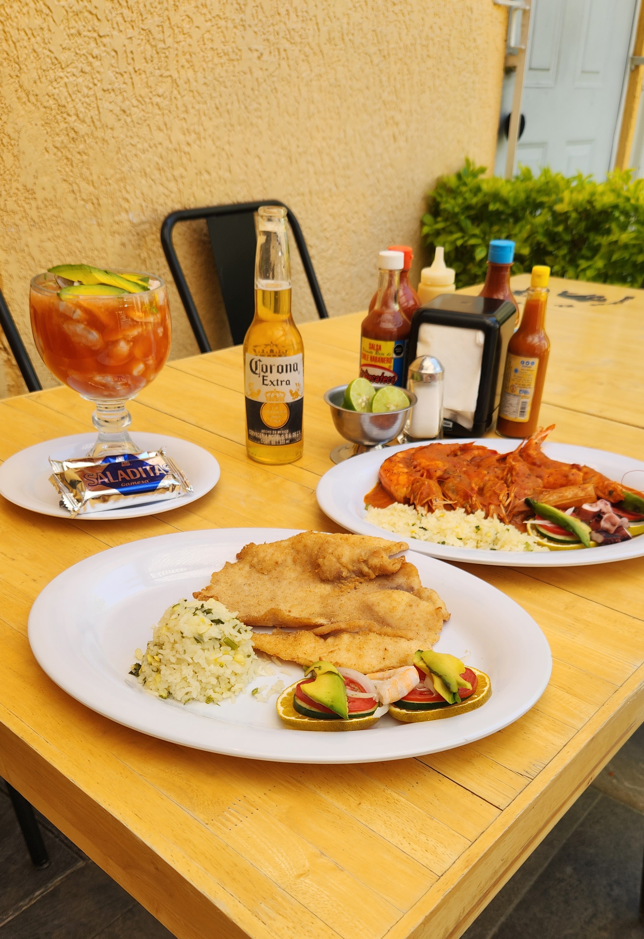 Mariscos Capitán El Barbas image 9