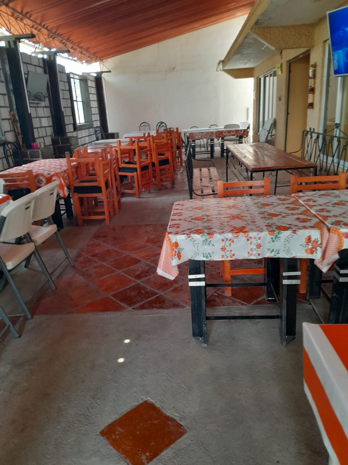 Restaurante Tito´s Desayunador image 2