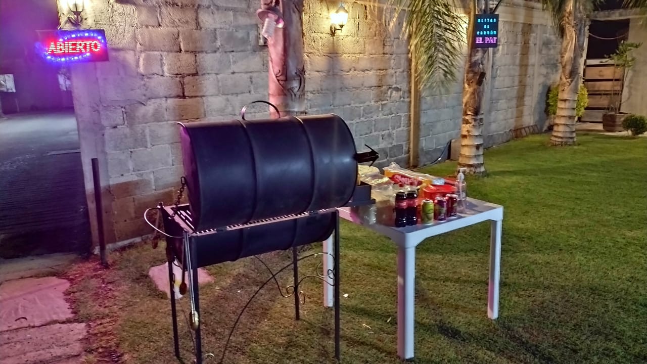 Alitas al carbón "el pai" image 1