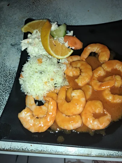 Restaurant De Pescados Y Mariscos "ERNESTO" image 3
