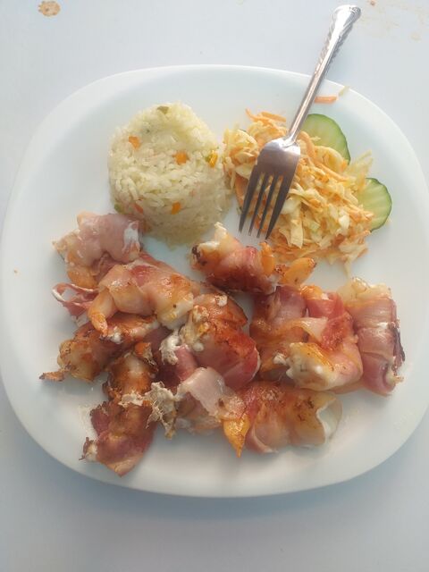 Mariscos El Chivo image 1