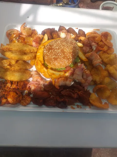 Mariscos El Chivo image 4