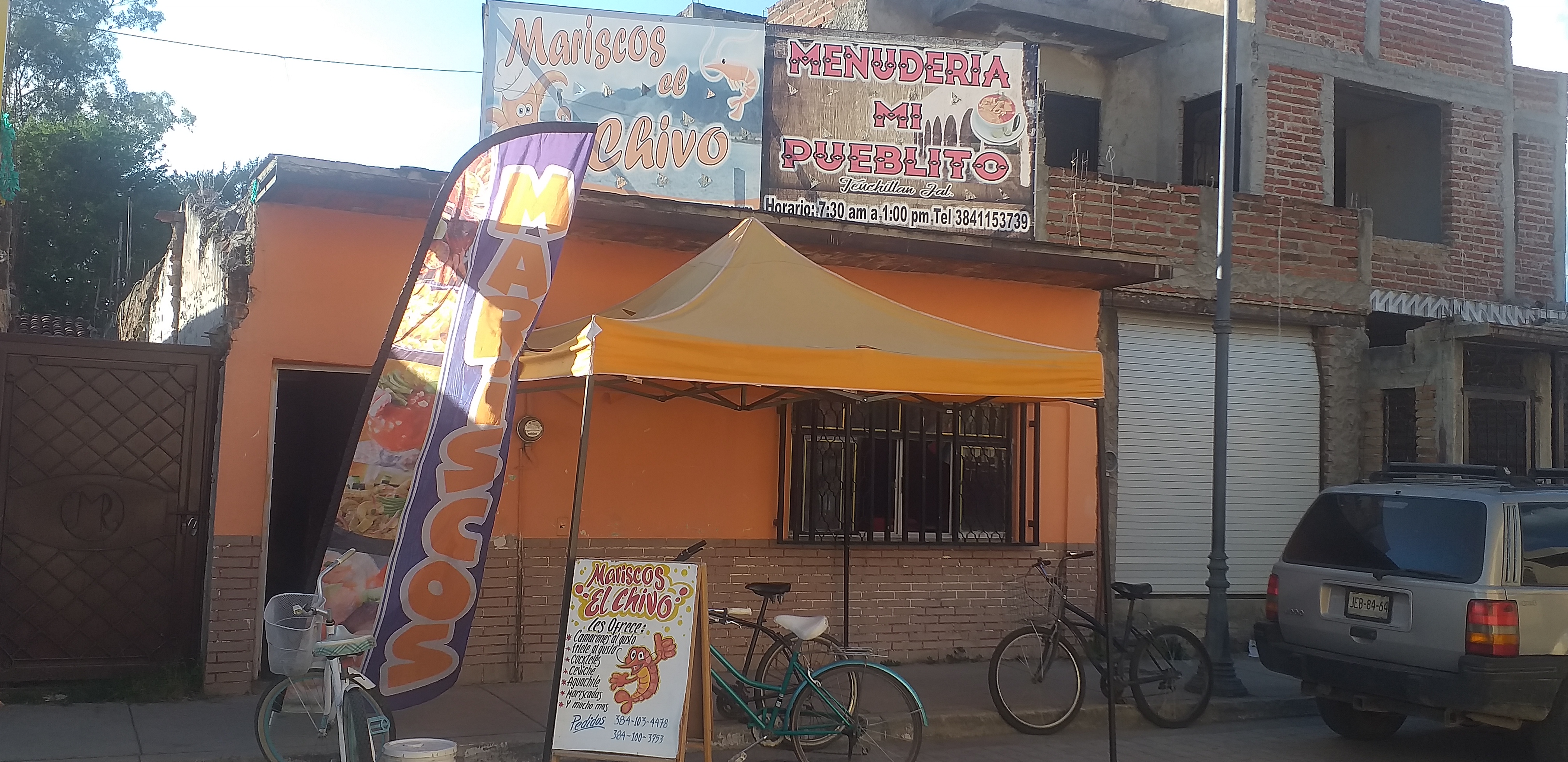 Mariscos El Chivo image 8