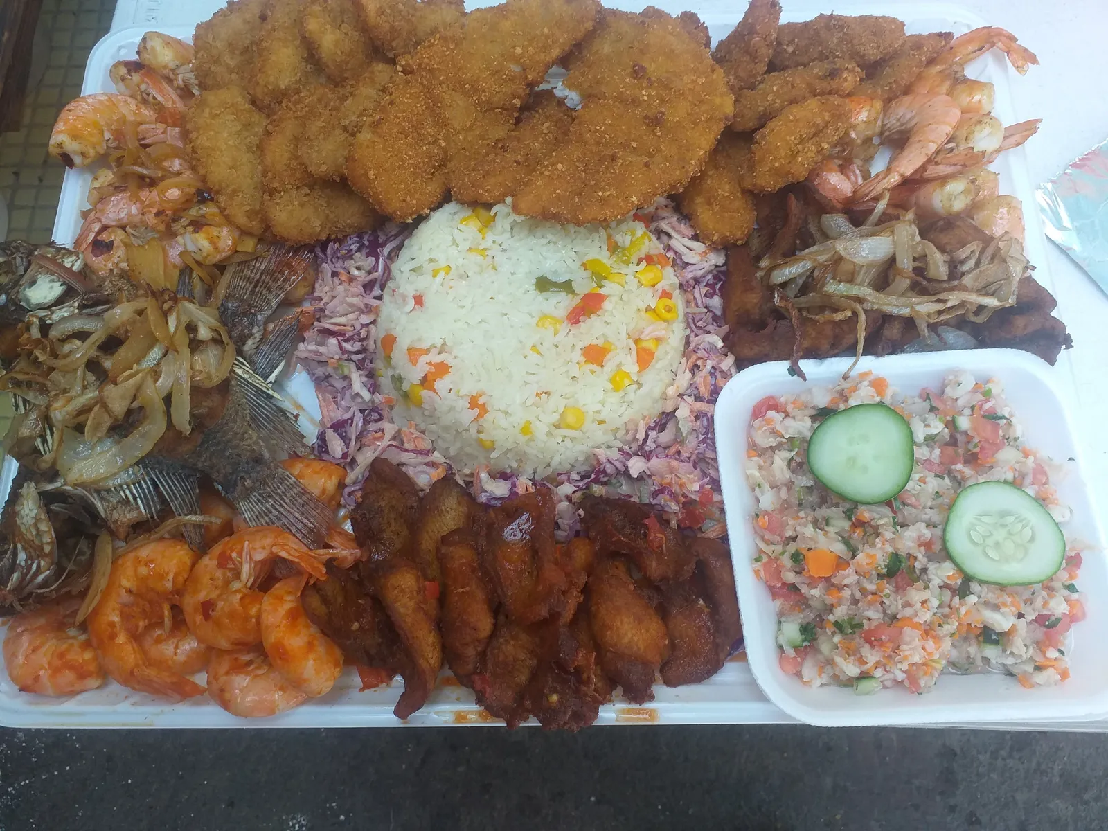 Mariscos El Chivo image 10