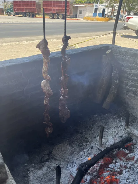 Borrego a la Leña Chuy image 3