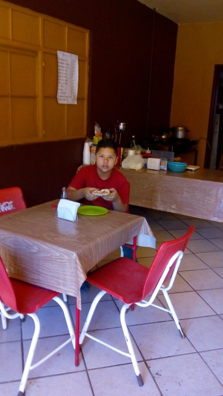 Lonchería Kirus image 3