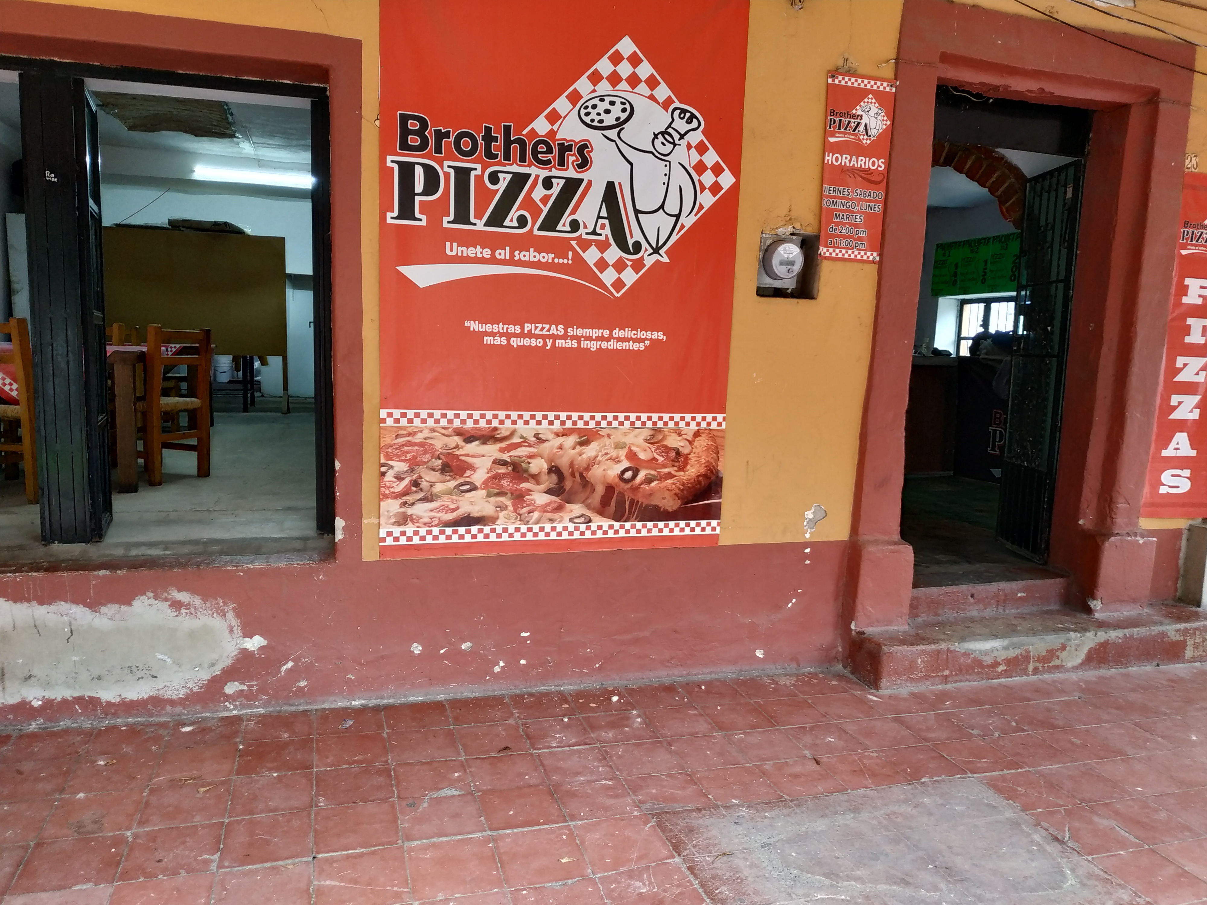 Brothers Pizza Teuchitlan image 1