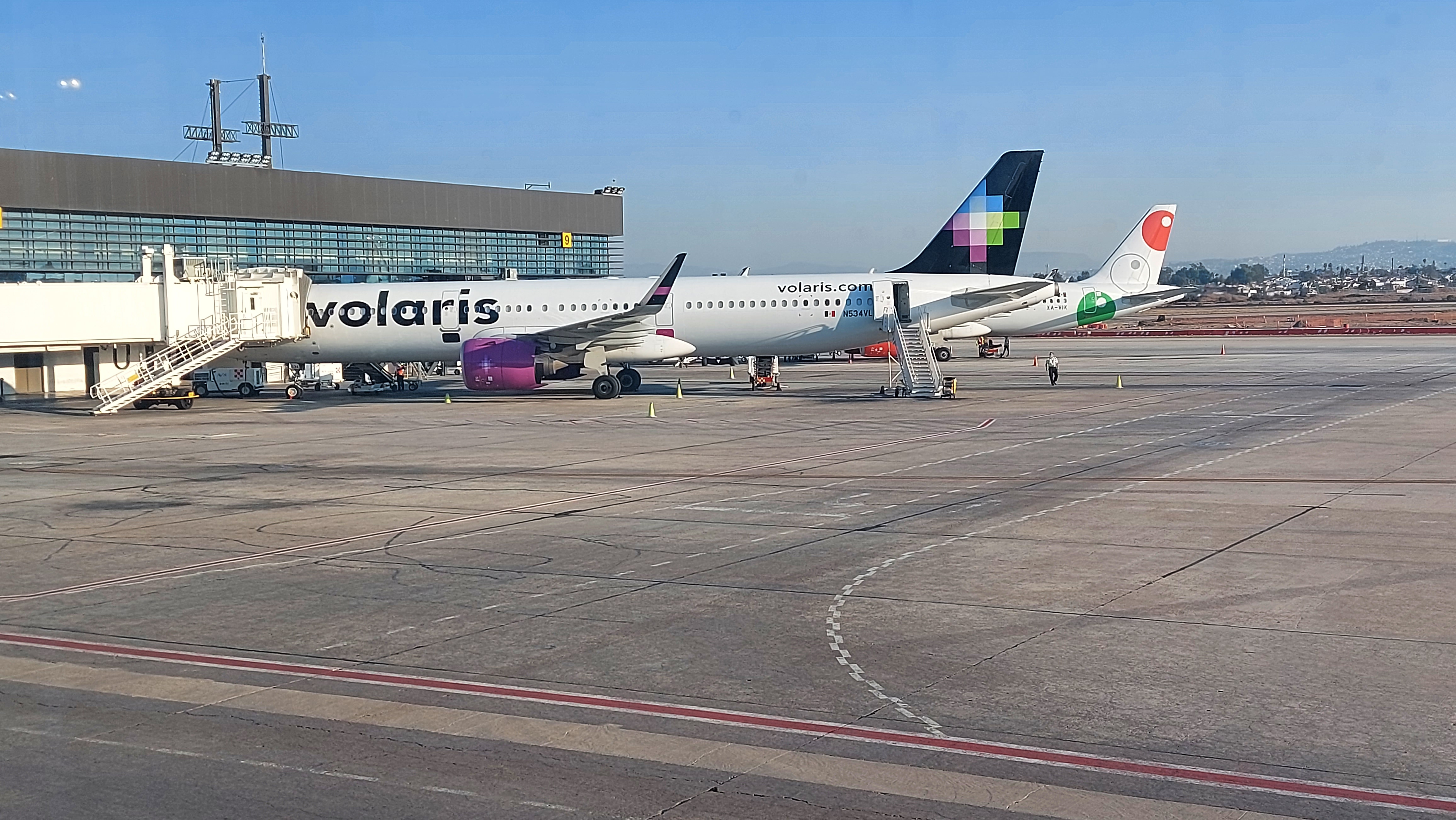 Wings Aeropuerto Monterrey Terminal A image 8