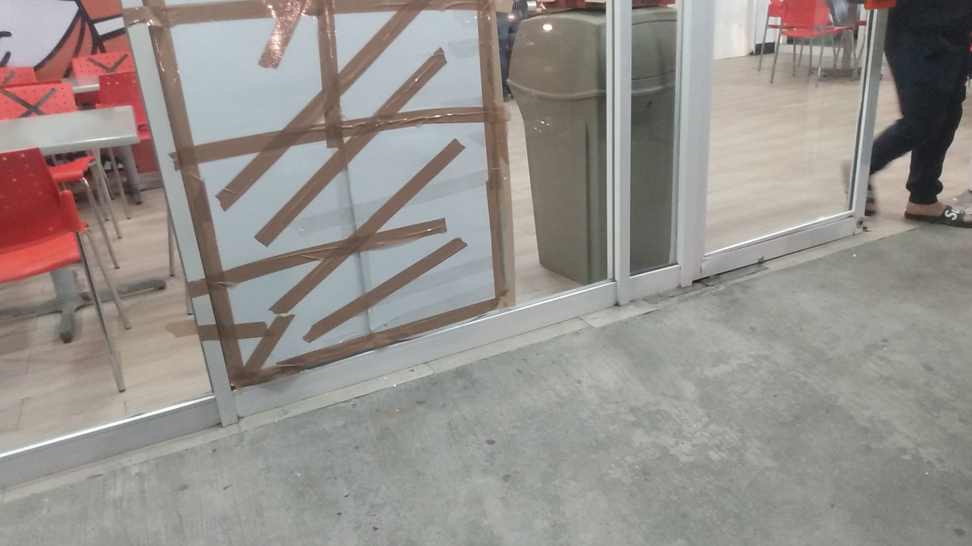 Little Caesars image 10