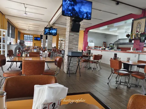 Restaurante El Mexiquense de la 57 B image 1