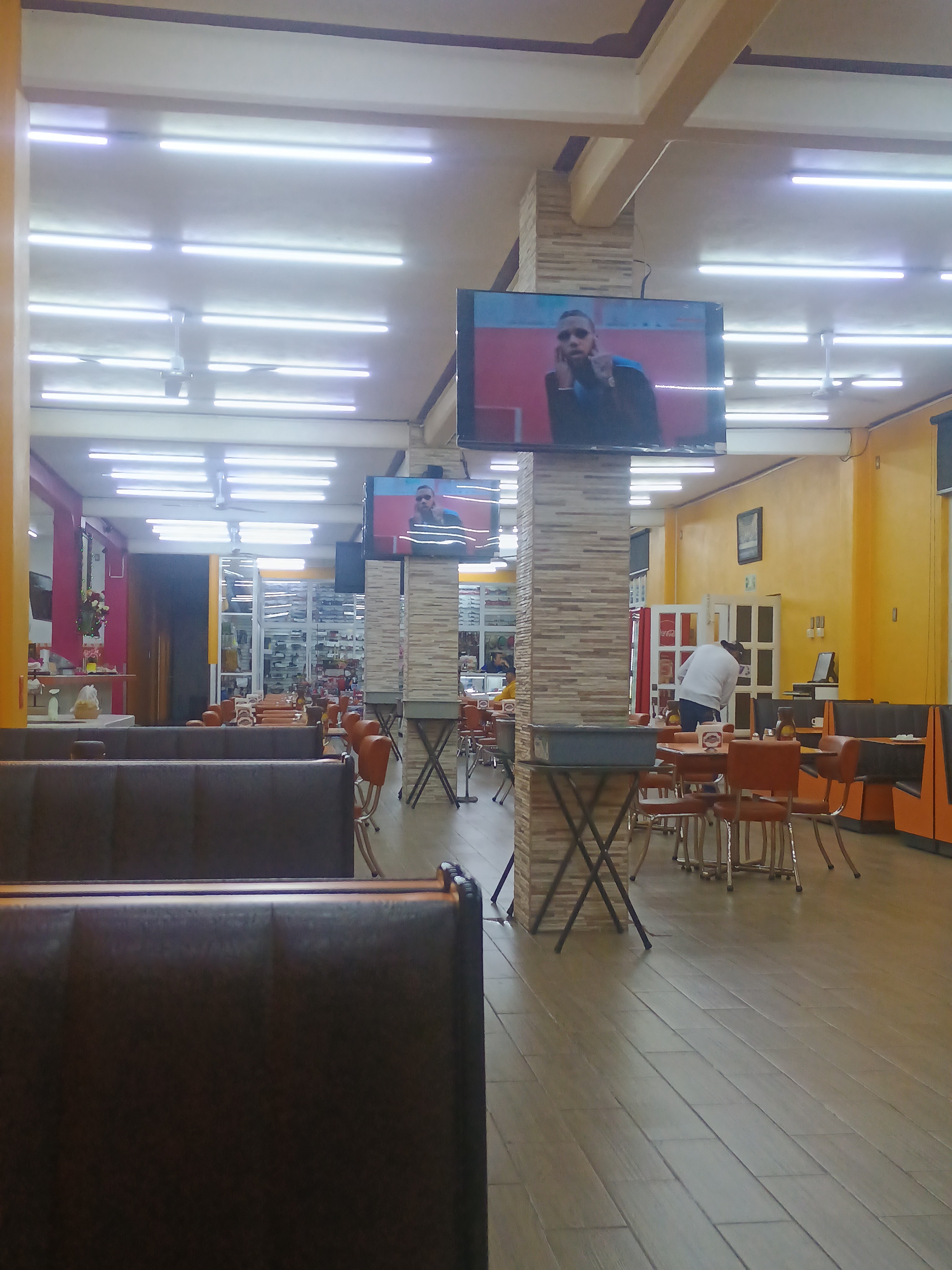 Restaurante El Mexiquense de la 57 B image 6