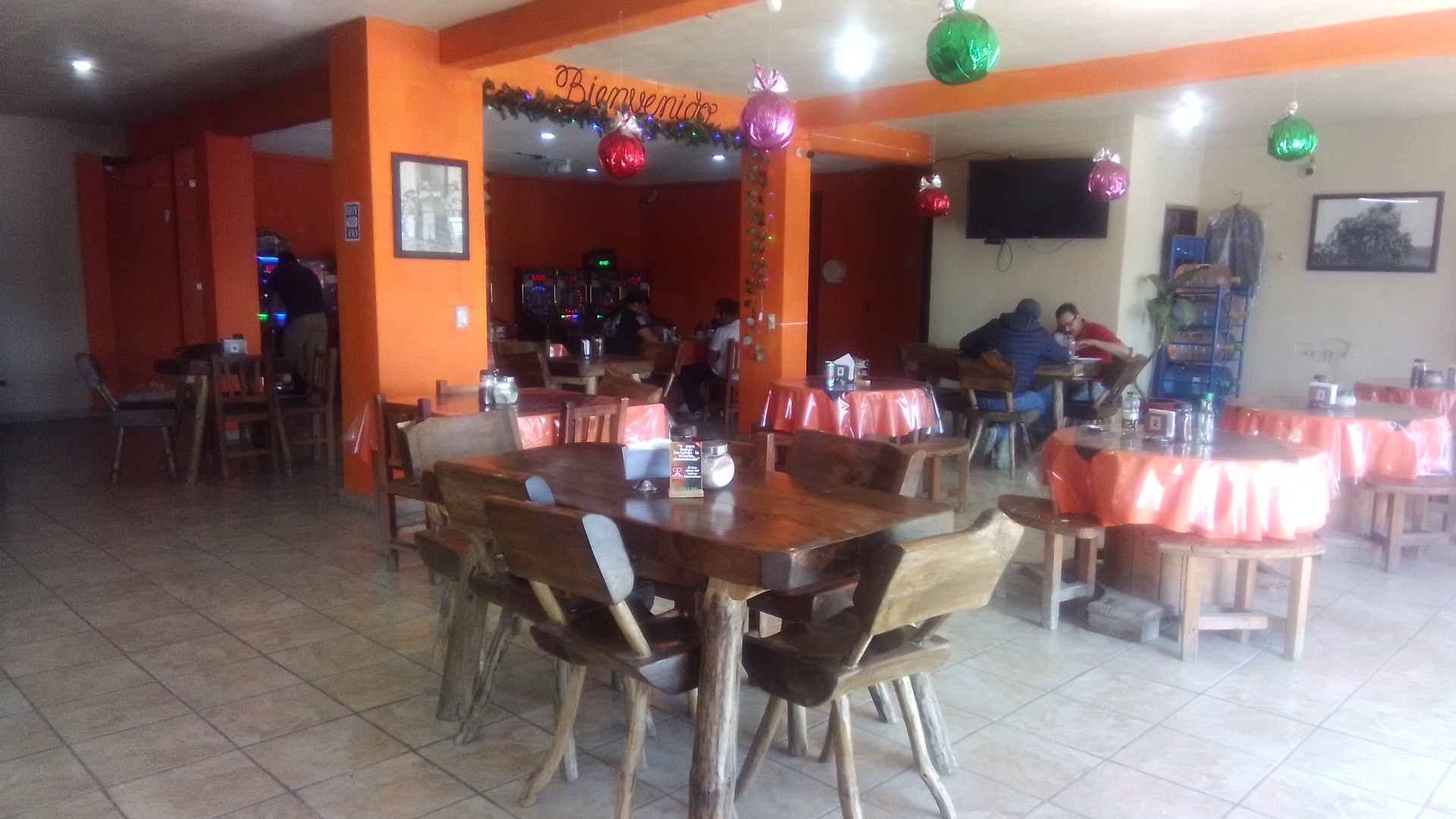 Restaurant el COMPARE. image 5