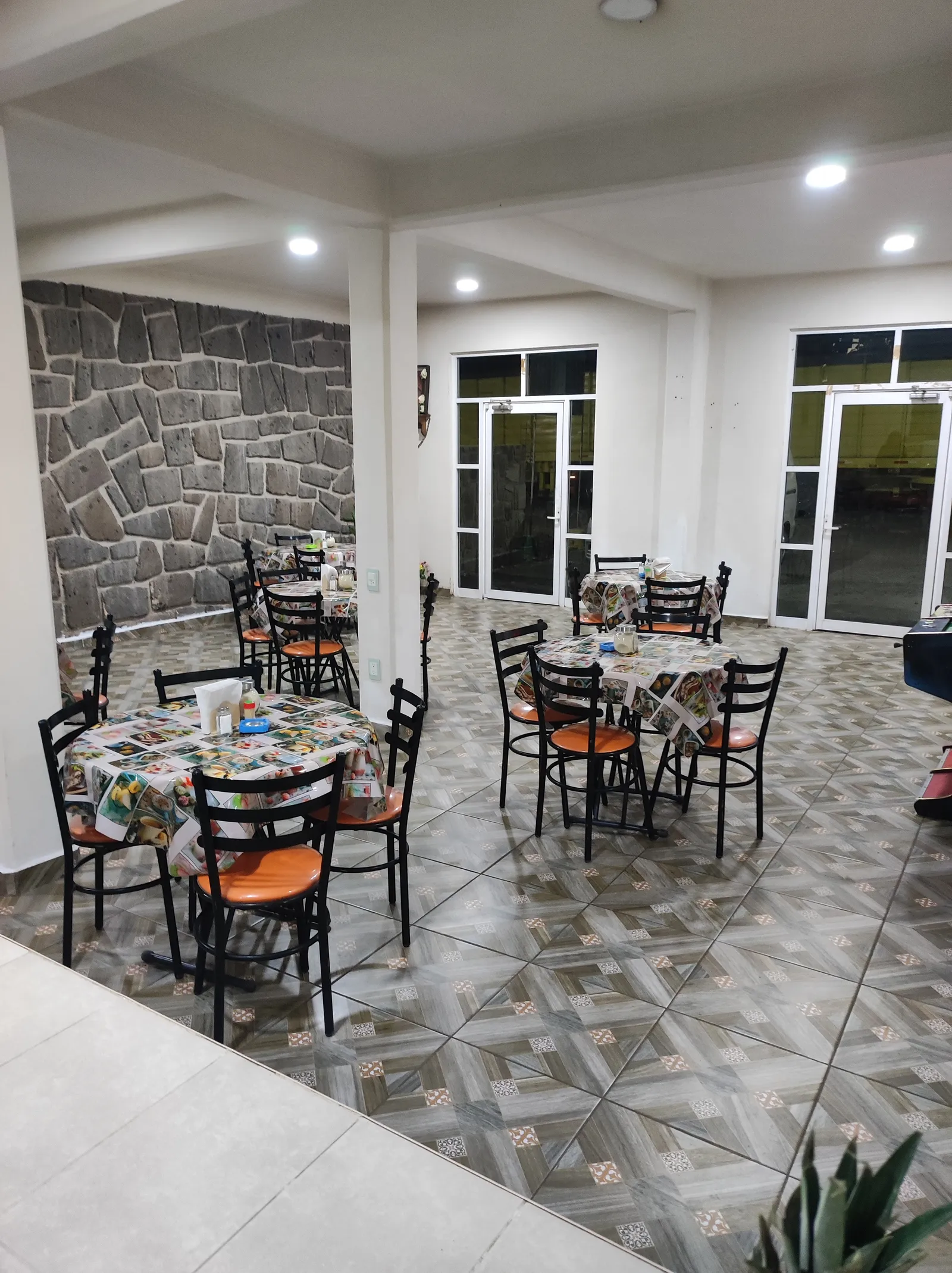 Restaurante El Recreo image 1