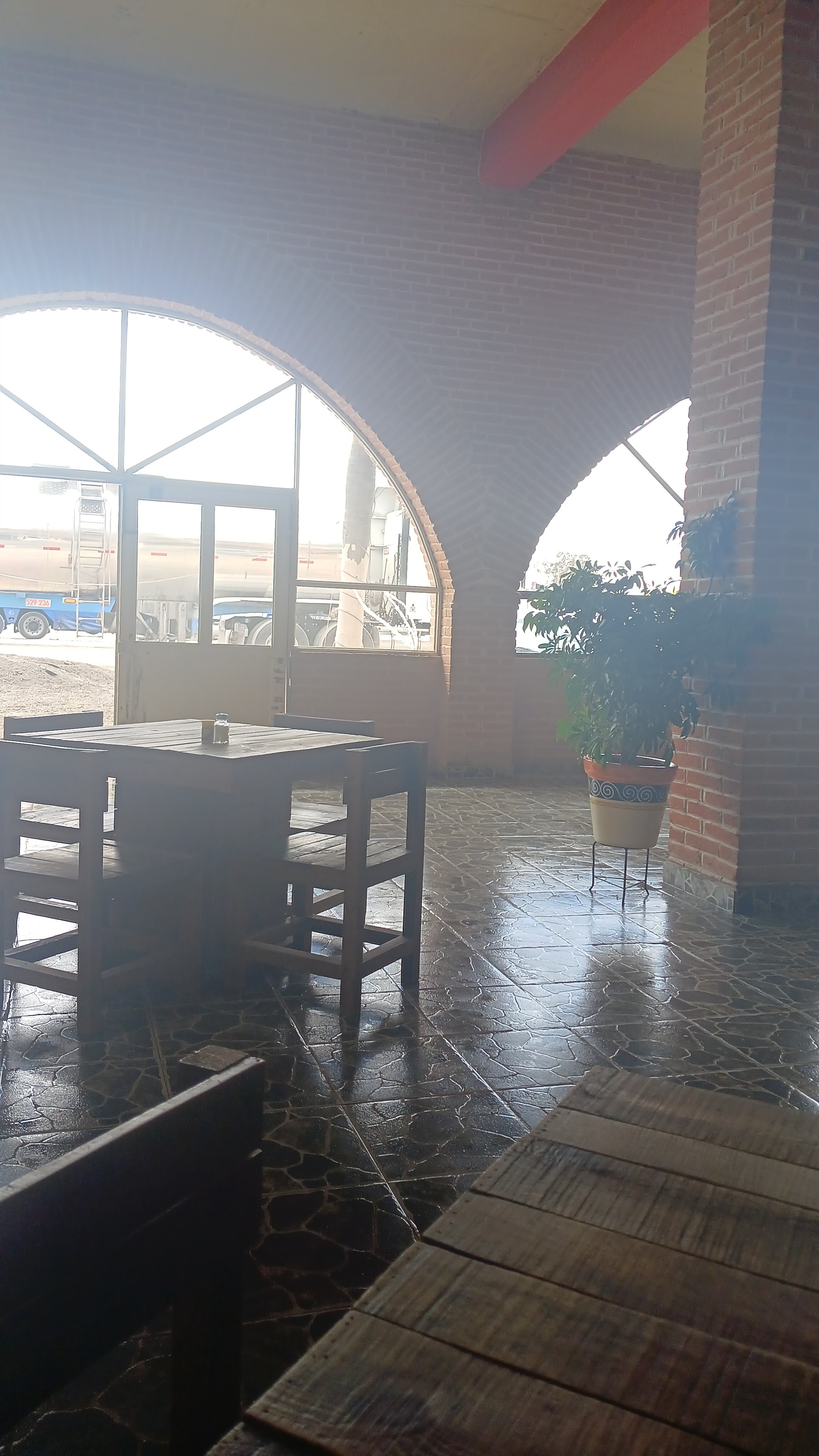 Restaurante "LAS MORENAS " image 5