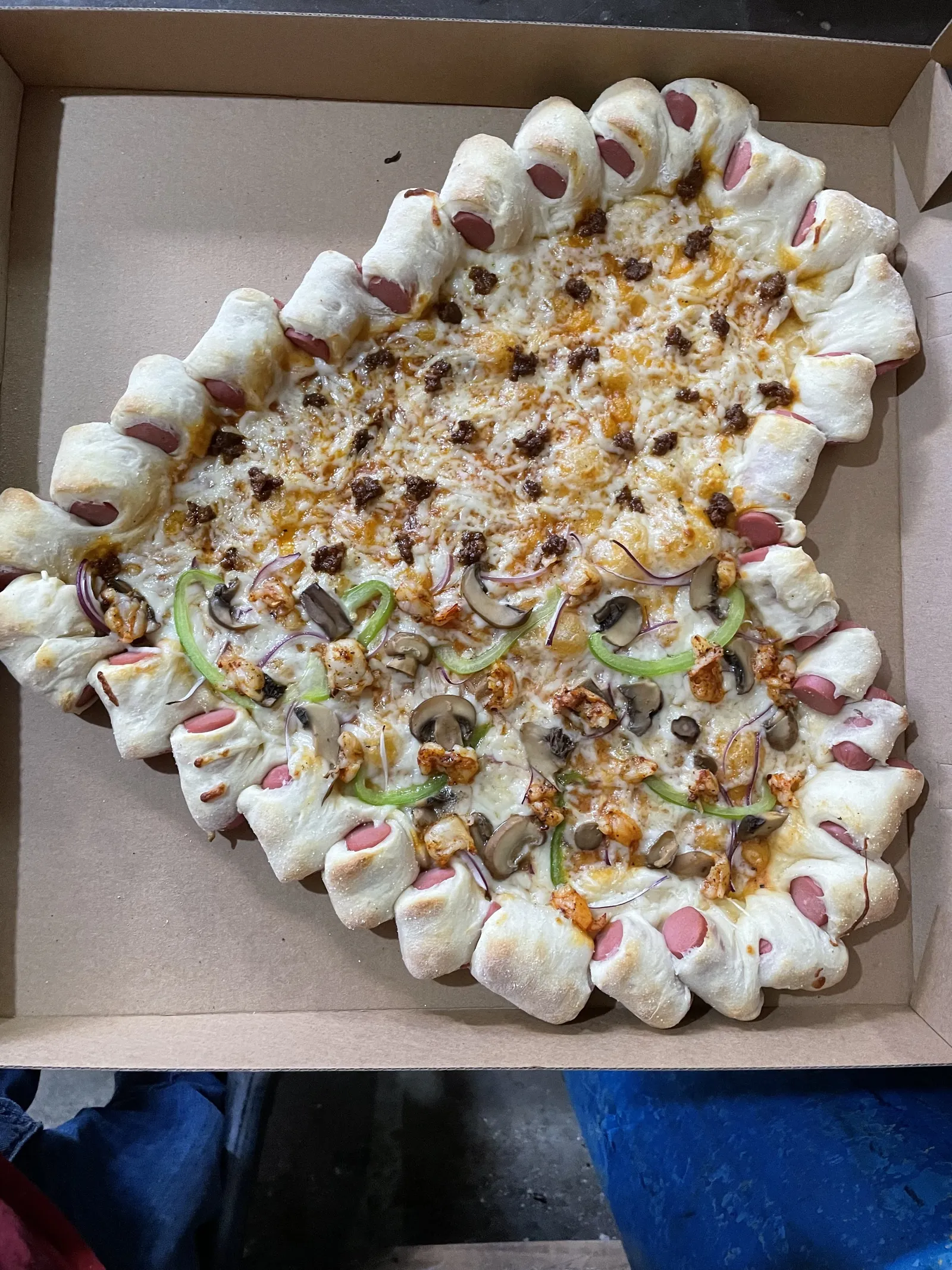 Deli's PIZZA image 3