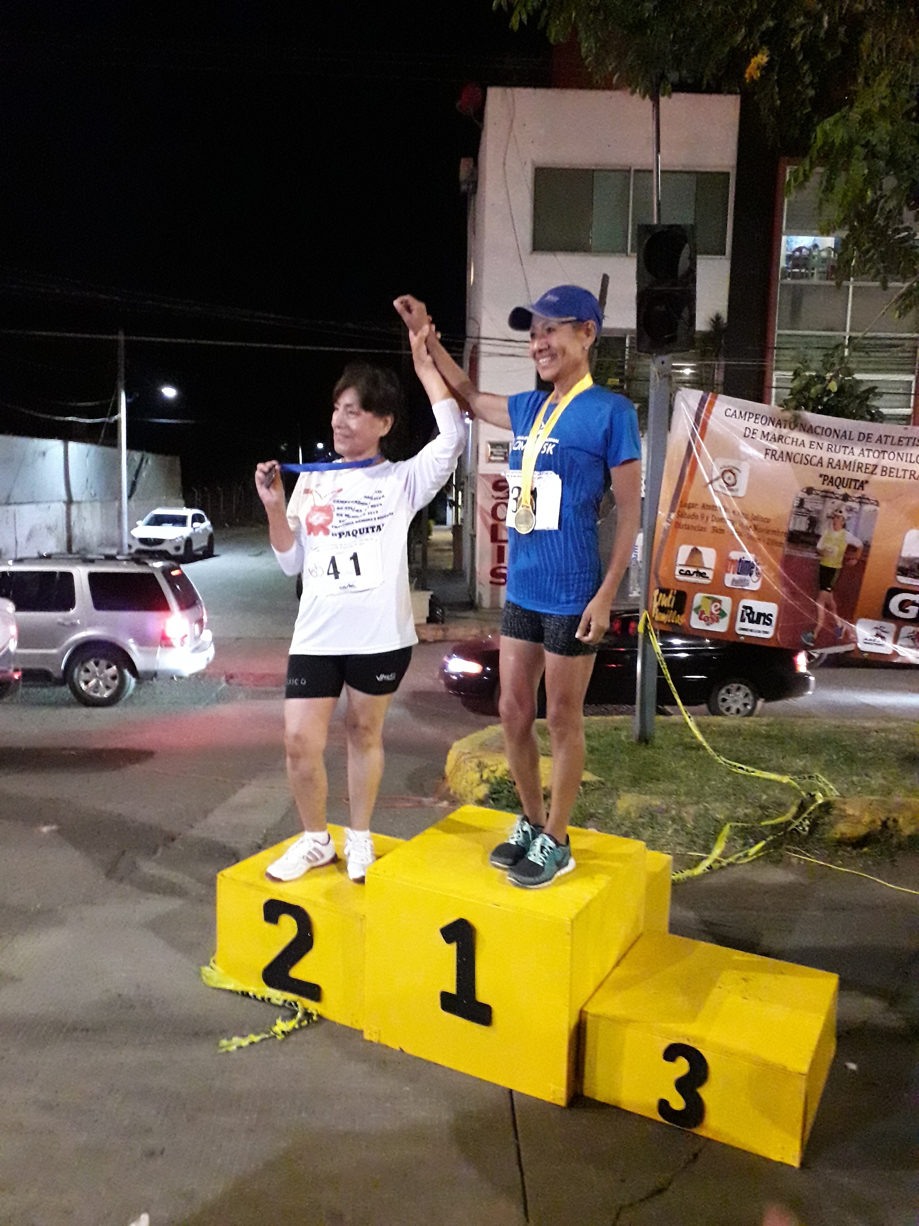 Birria Los Cuates image 10