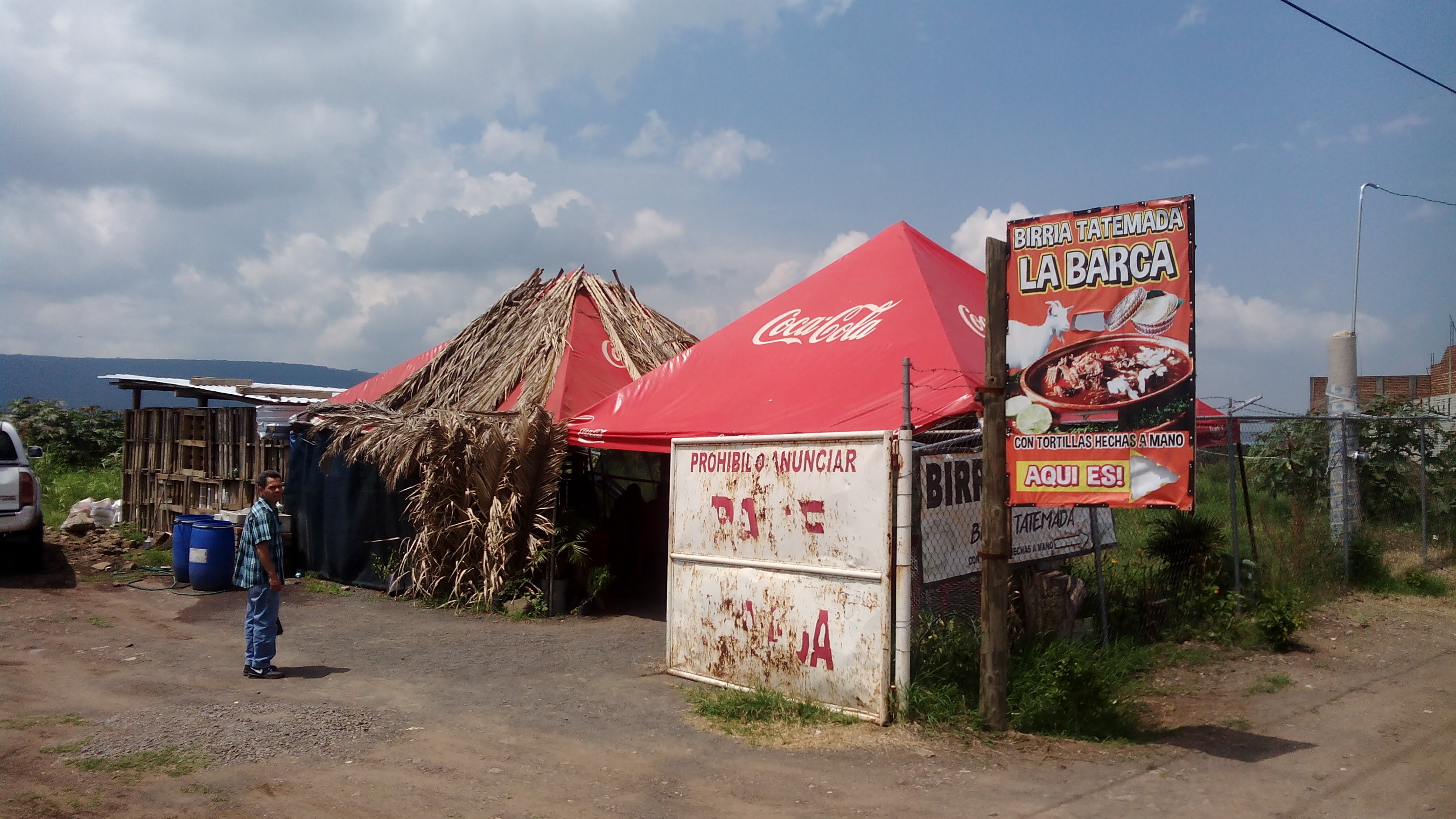 Birrieria La Barca " El Tato image 1