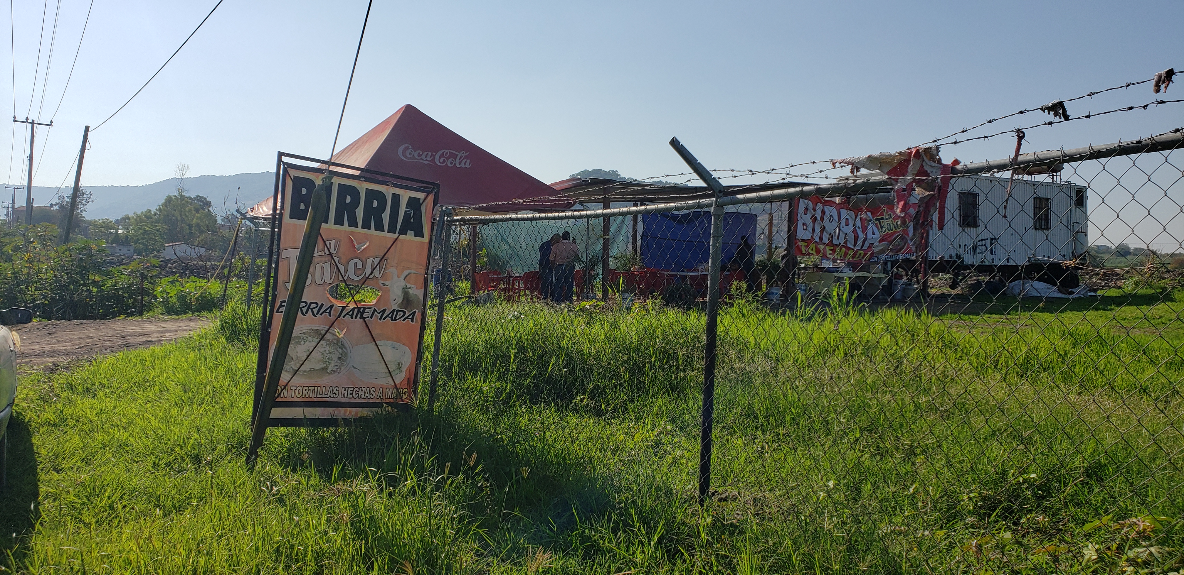 Birrieria La Barca " El Tato image 4