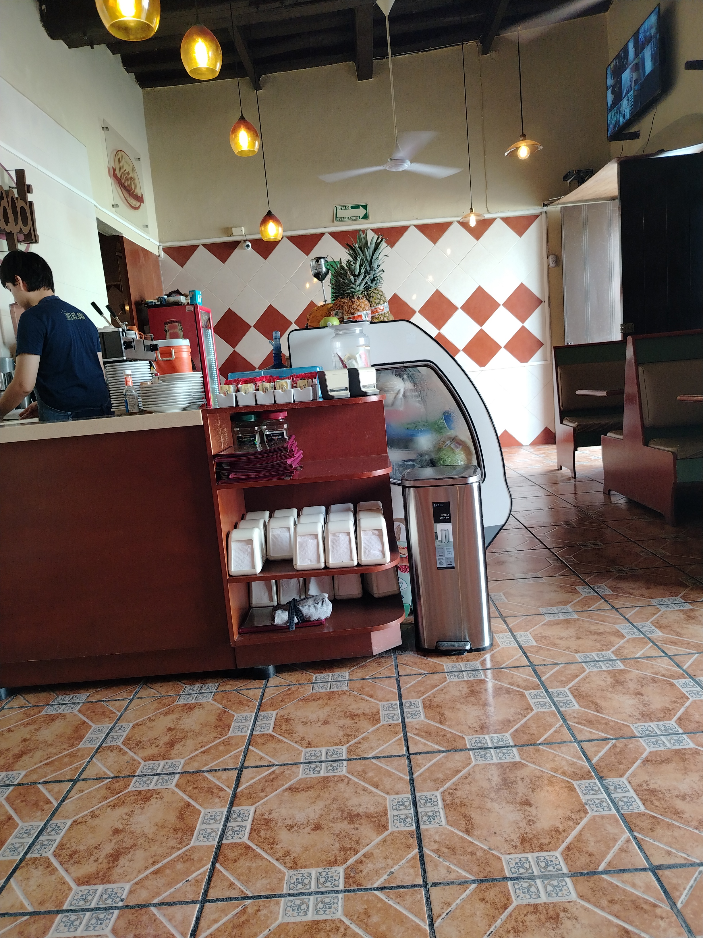 Cafeteria Napoli Restaurante image 3