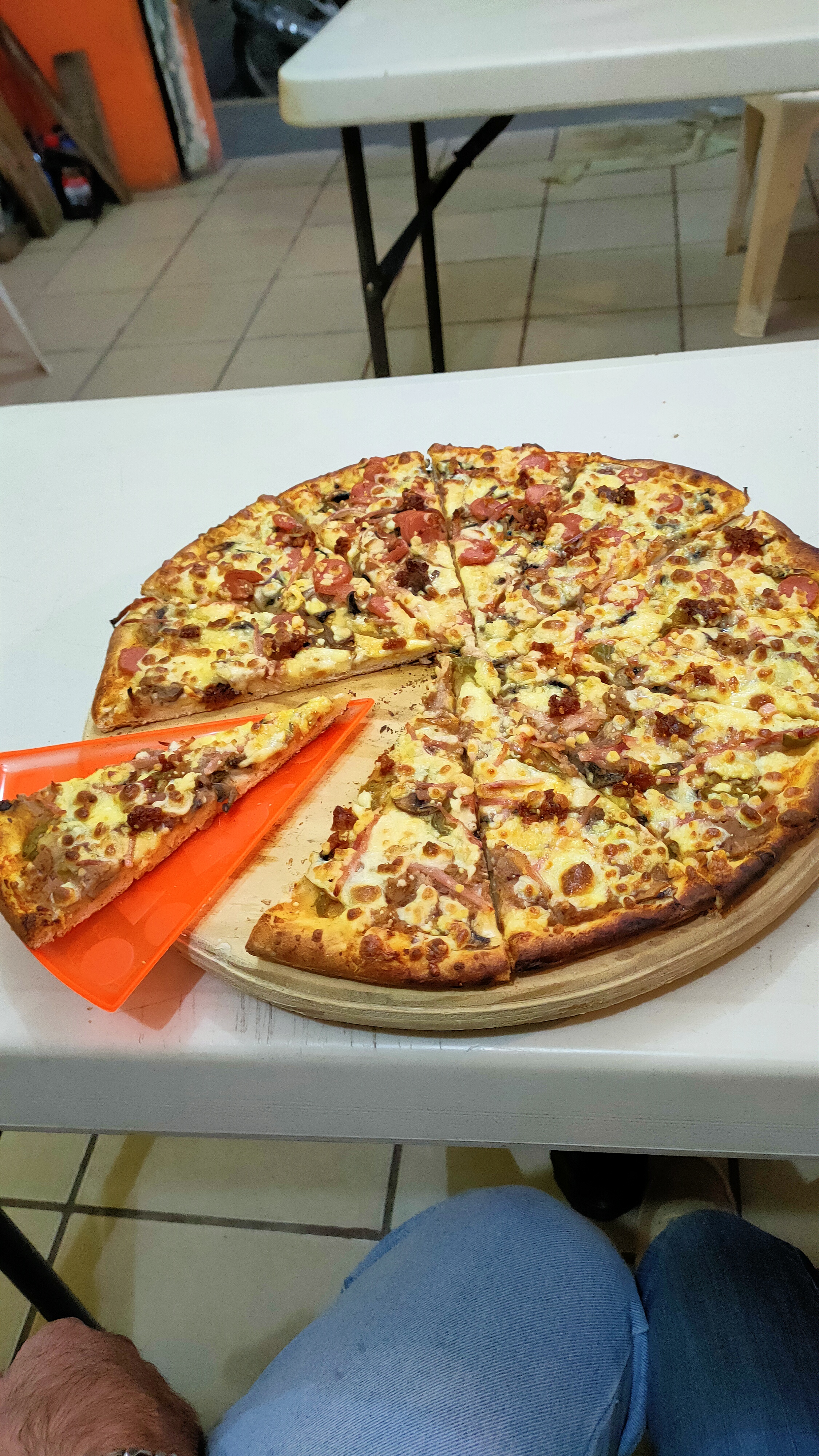 Peperoni's Pizza image 5