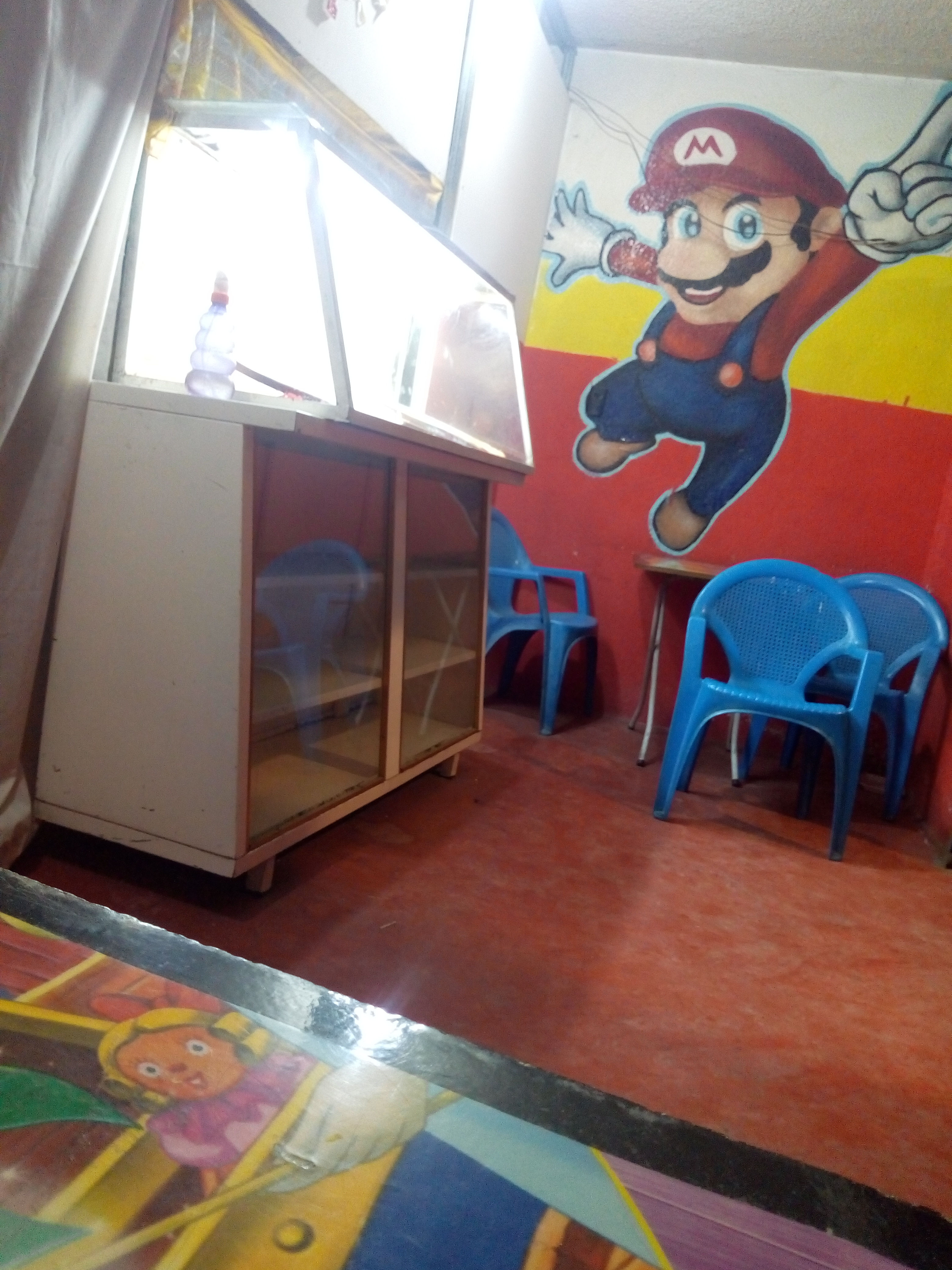 Pizzeria "Los Juanes" image 1