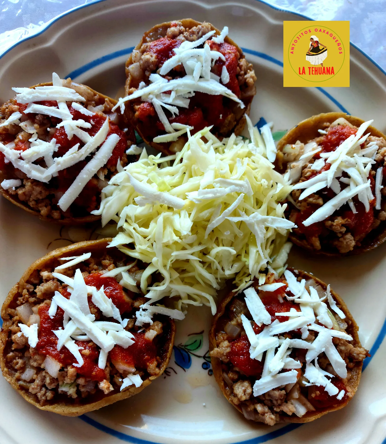 Antojitos Oaxaqueños "la tehuana" image 4