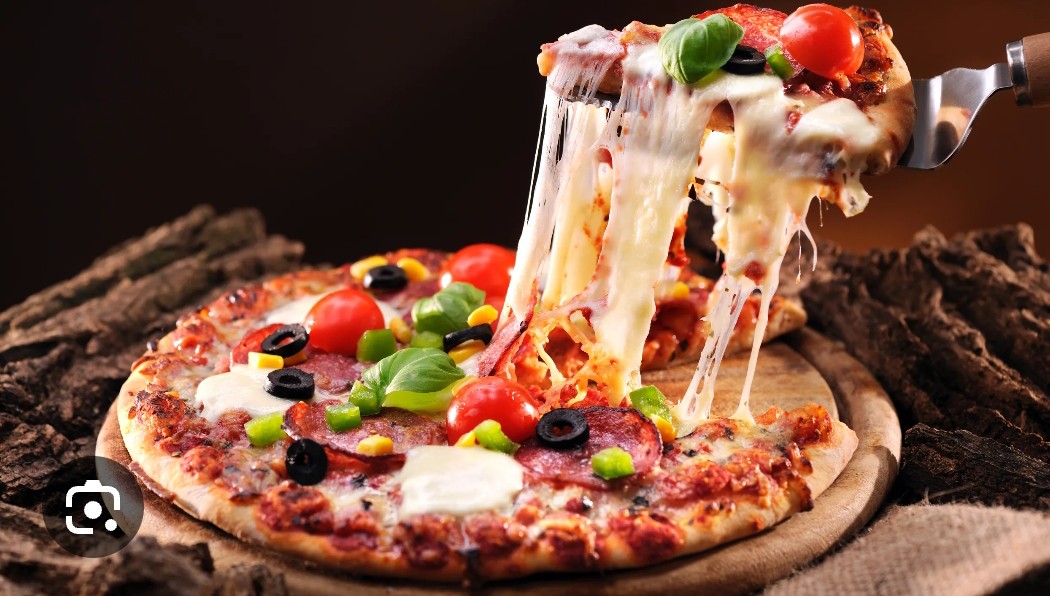 Tasty pizza's lynn. Huautla image 2