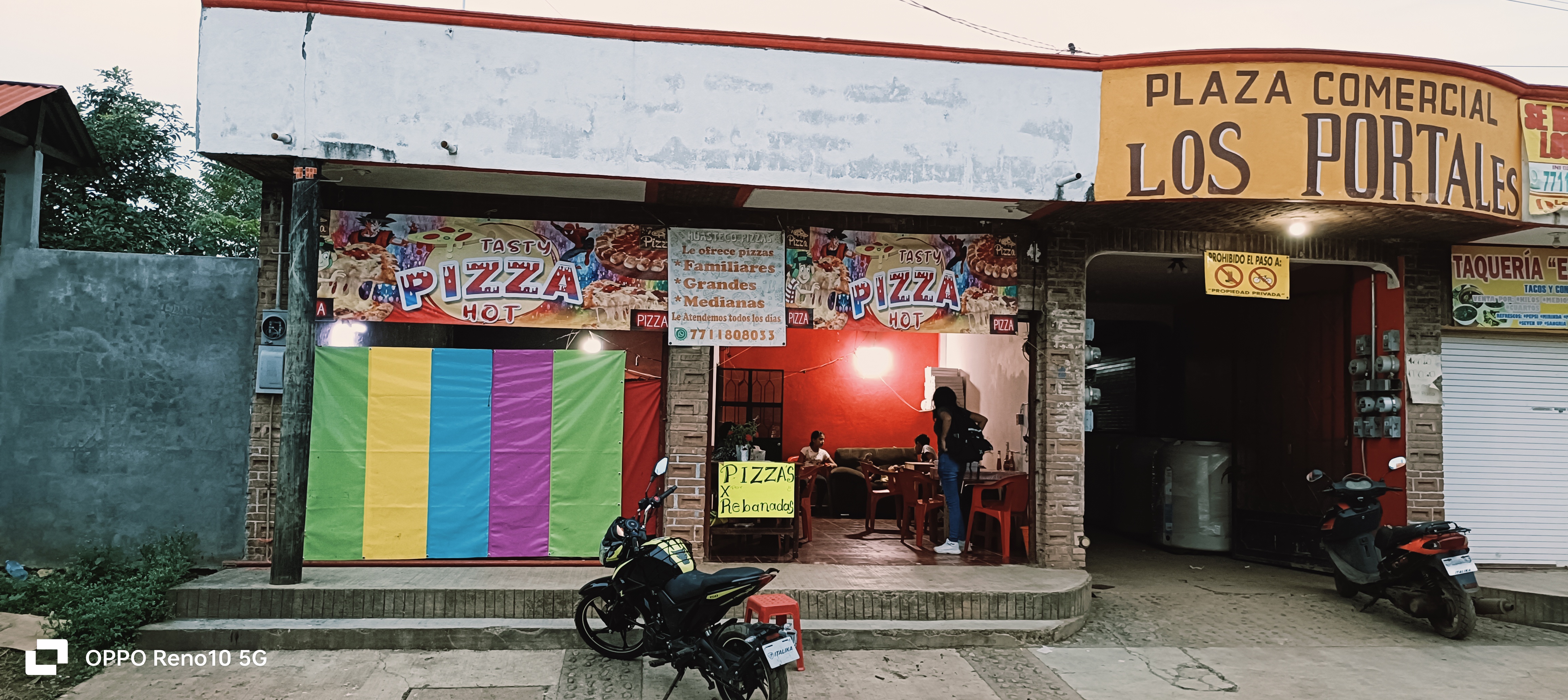 Tasty pizza's lynn. Huautla image 3